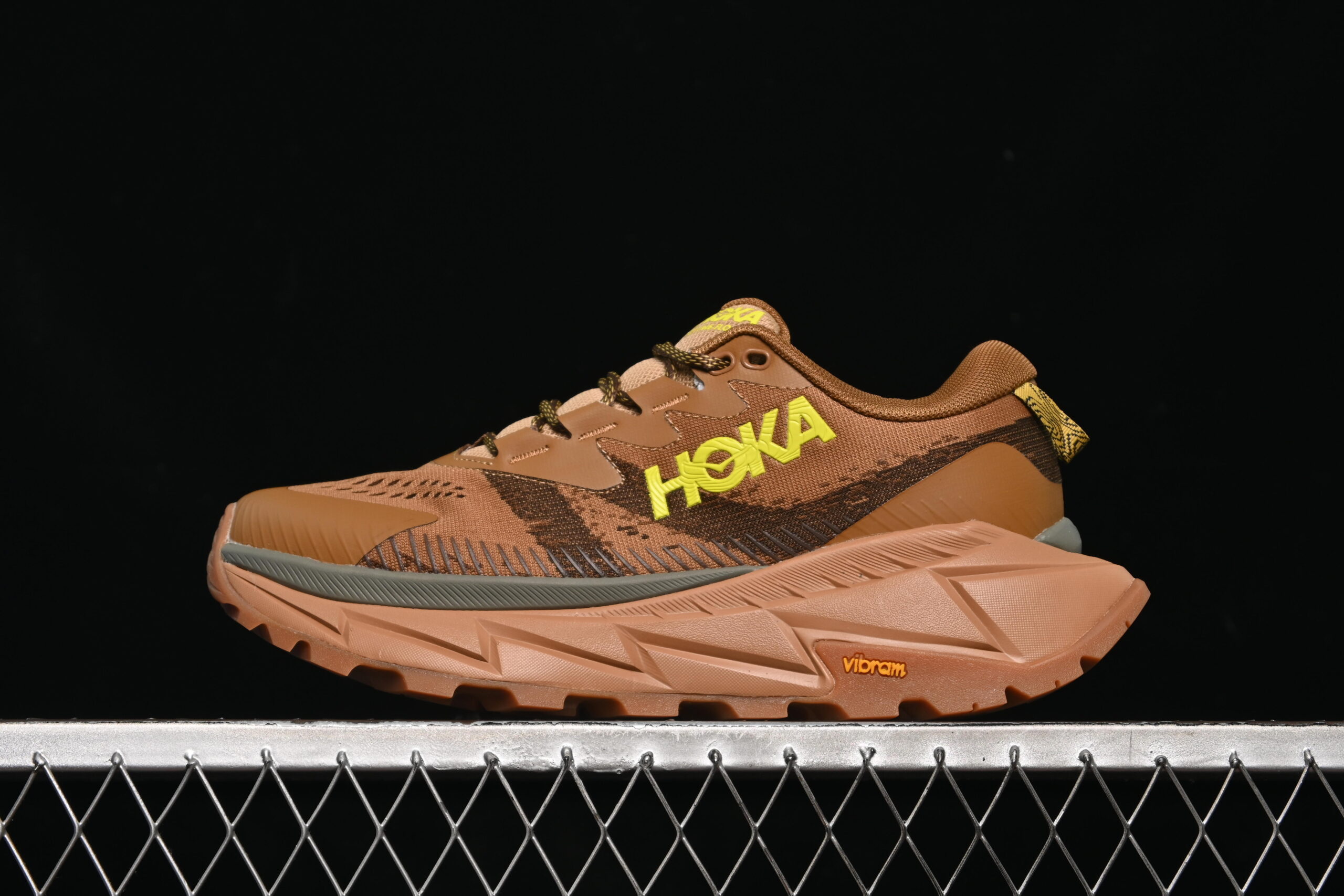 HOKA SKYLINE-FLOAT X