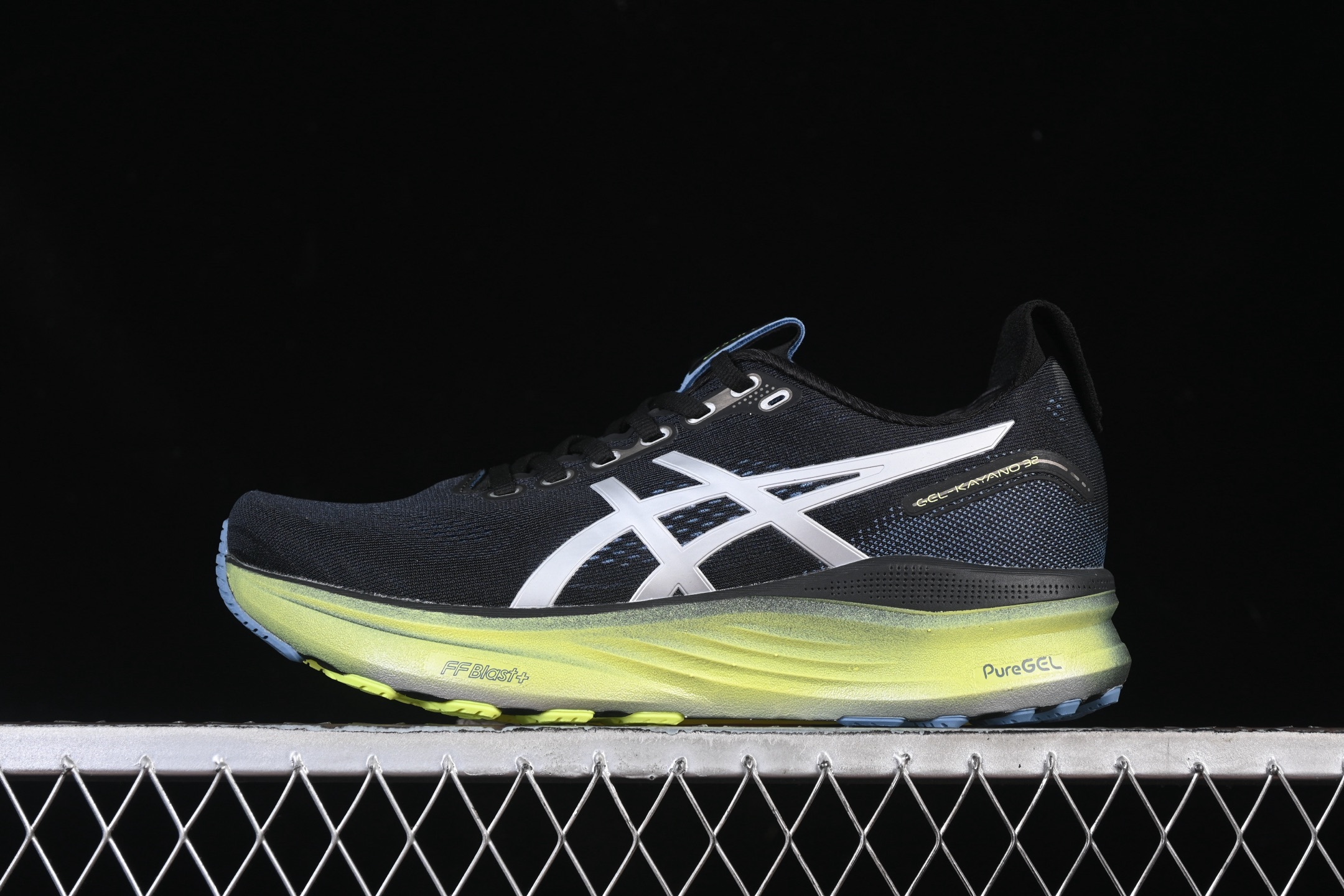 ASICS GEL-Kayano 32