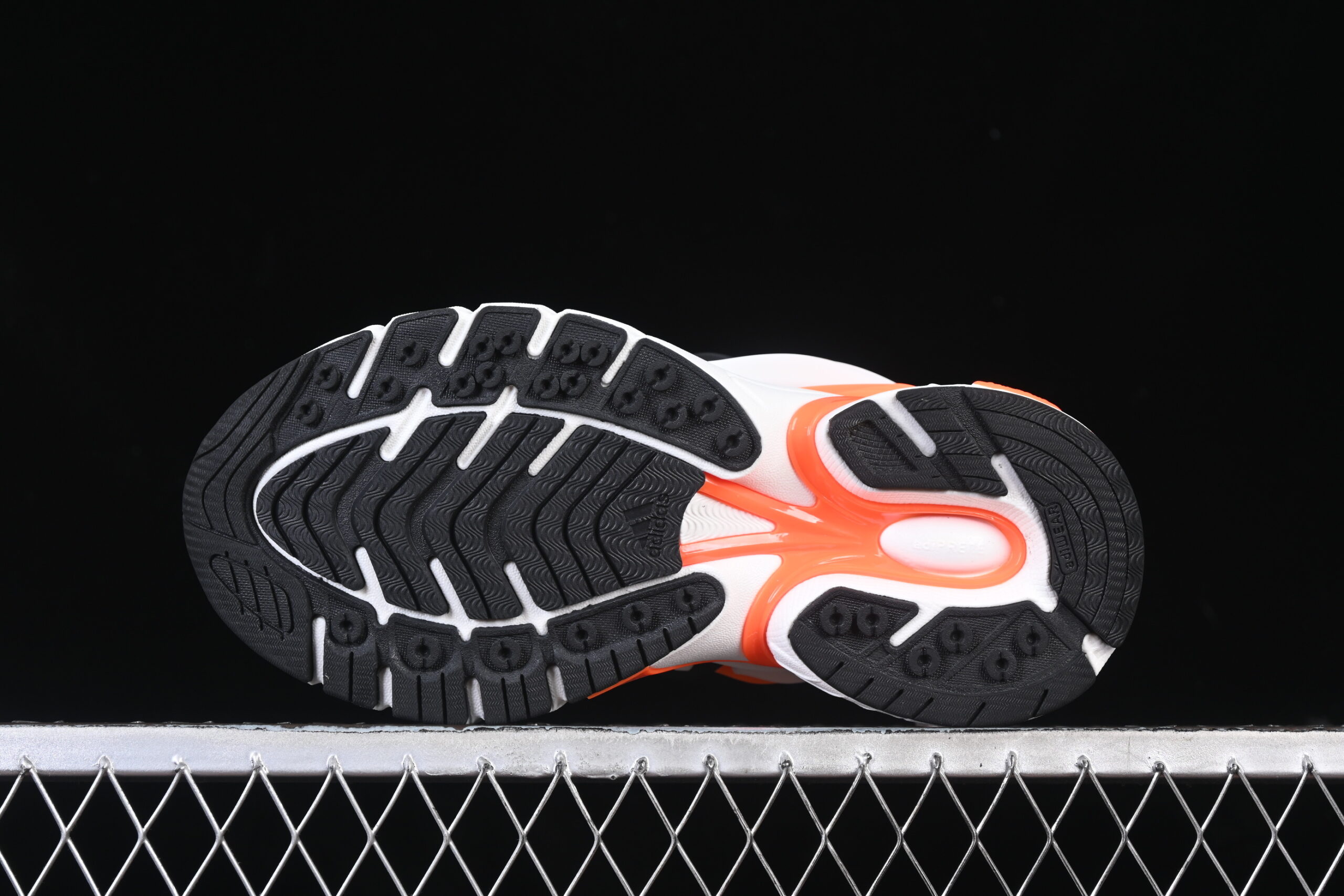 Adidas Adistar Jellyfish x Pharrell x VIRGINIA Focus Olive Orange — изображение 3