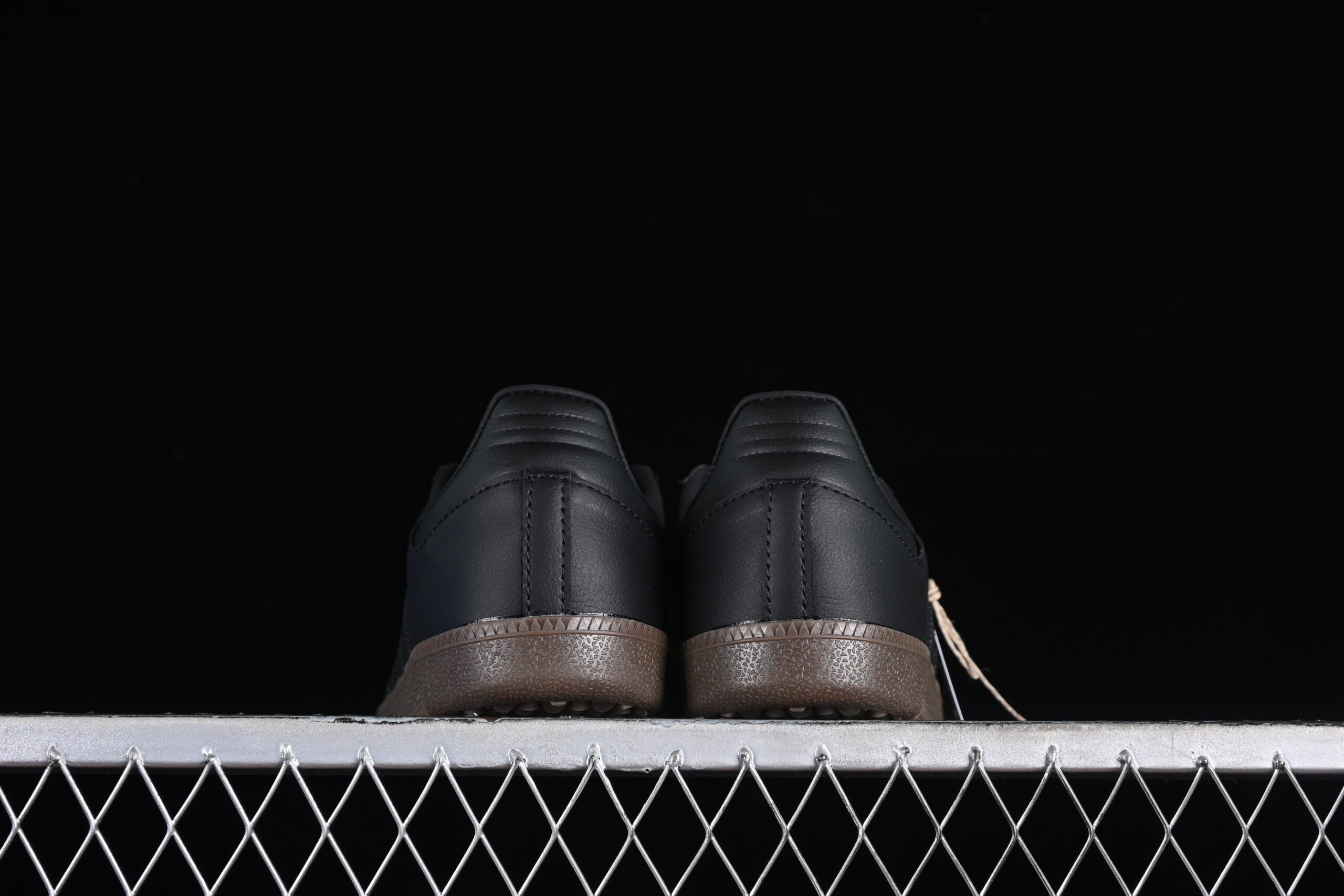Adidas Samba OG 'Triple Black' — изображение 4
