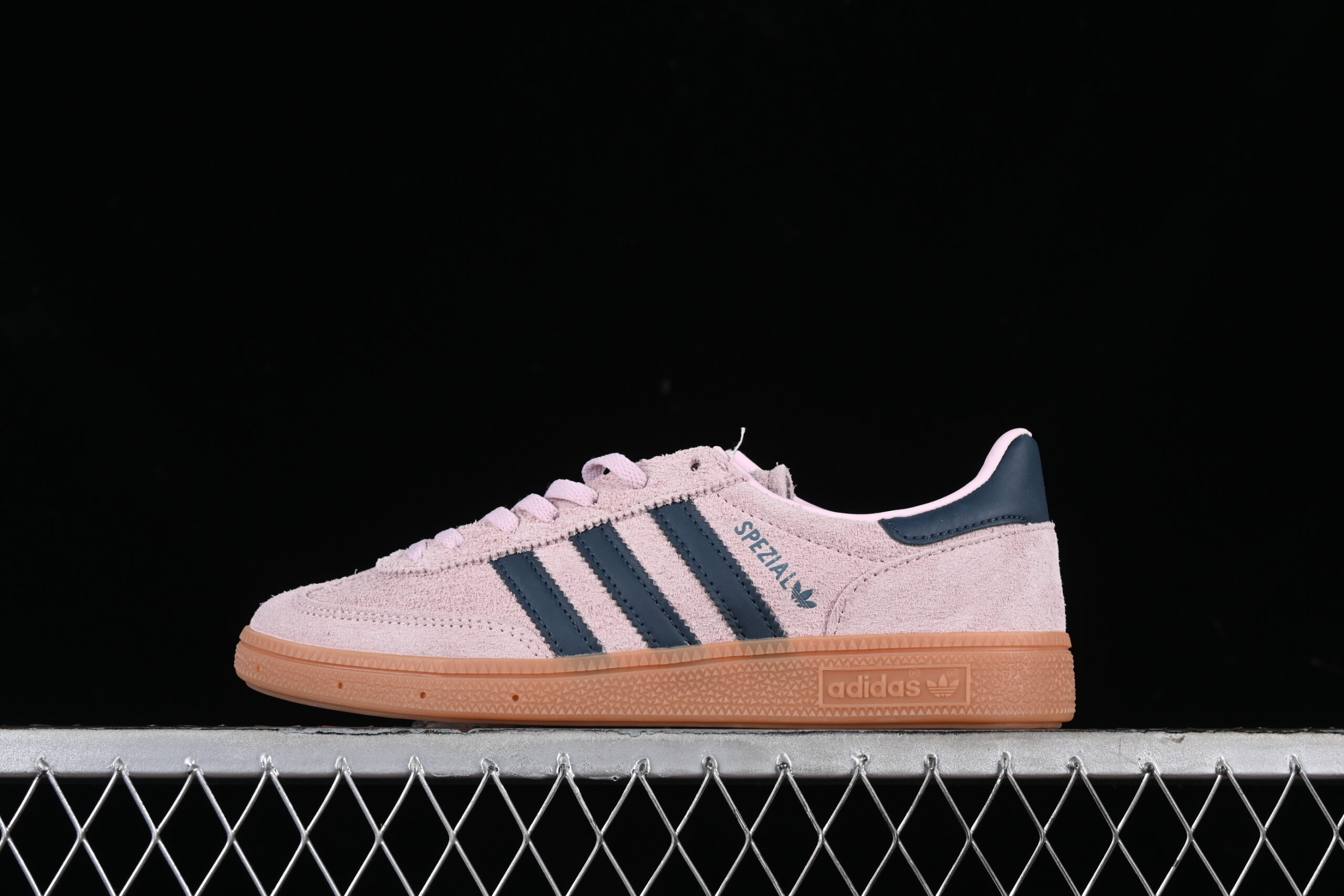 Adidas Wmns Handball Spezial Clear Pink Arctic Night
