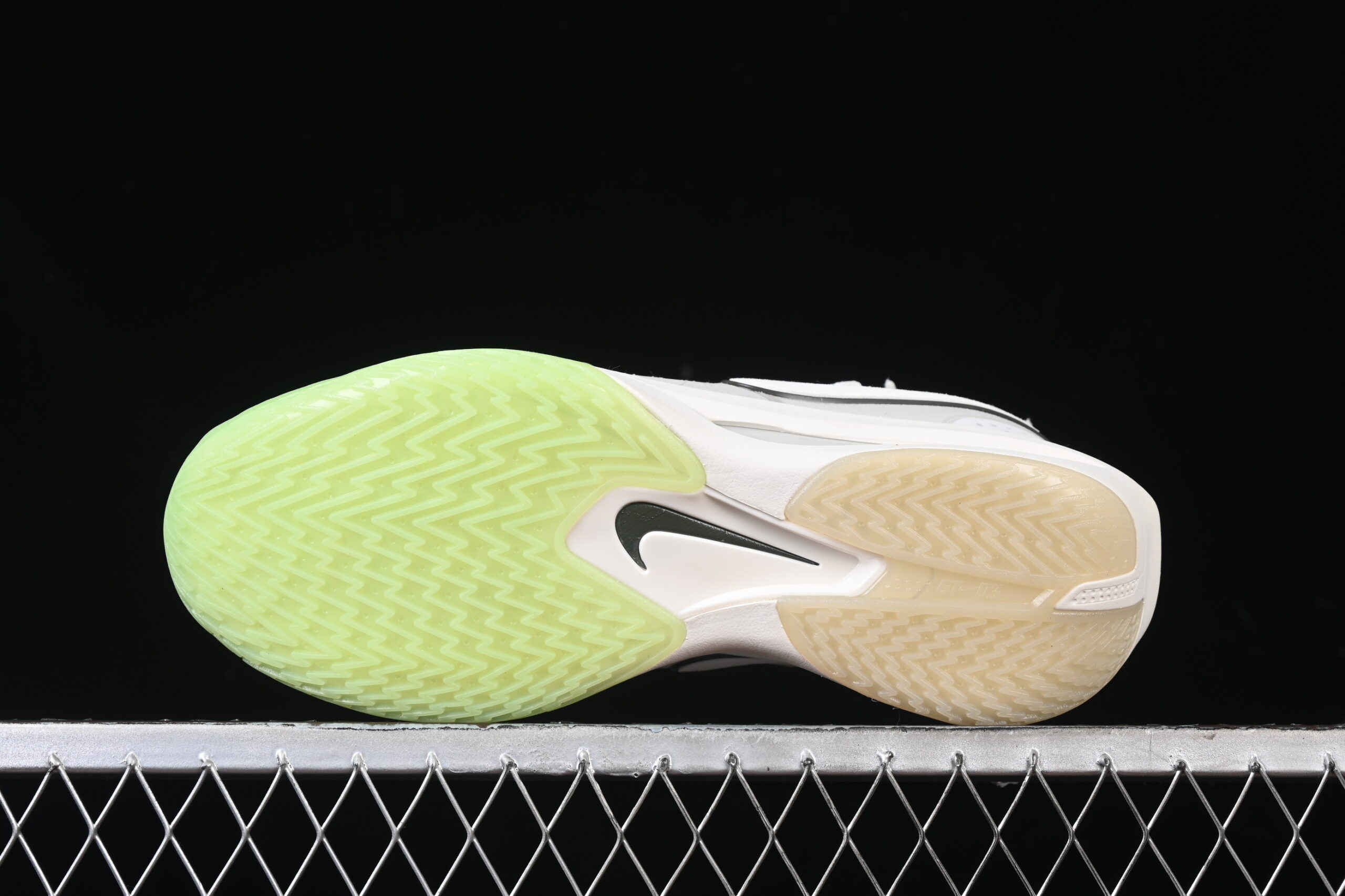 Nike Air Zoom GT Cut 3 EP 'Vapor Green' — изображение 3