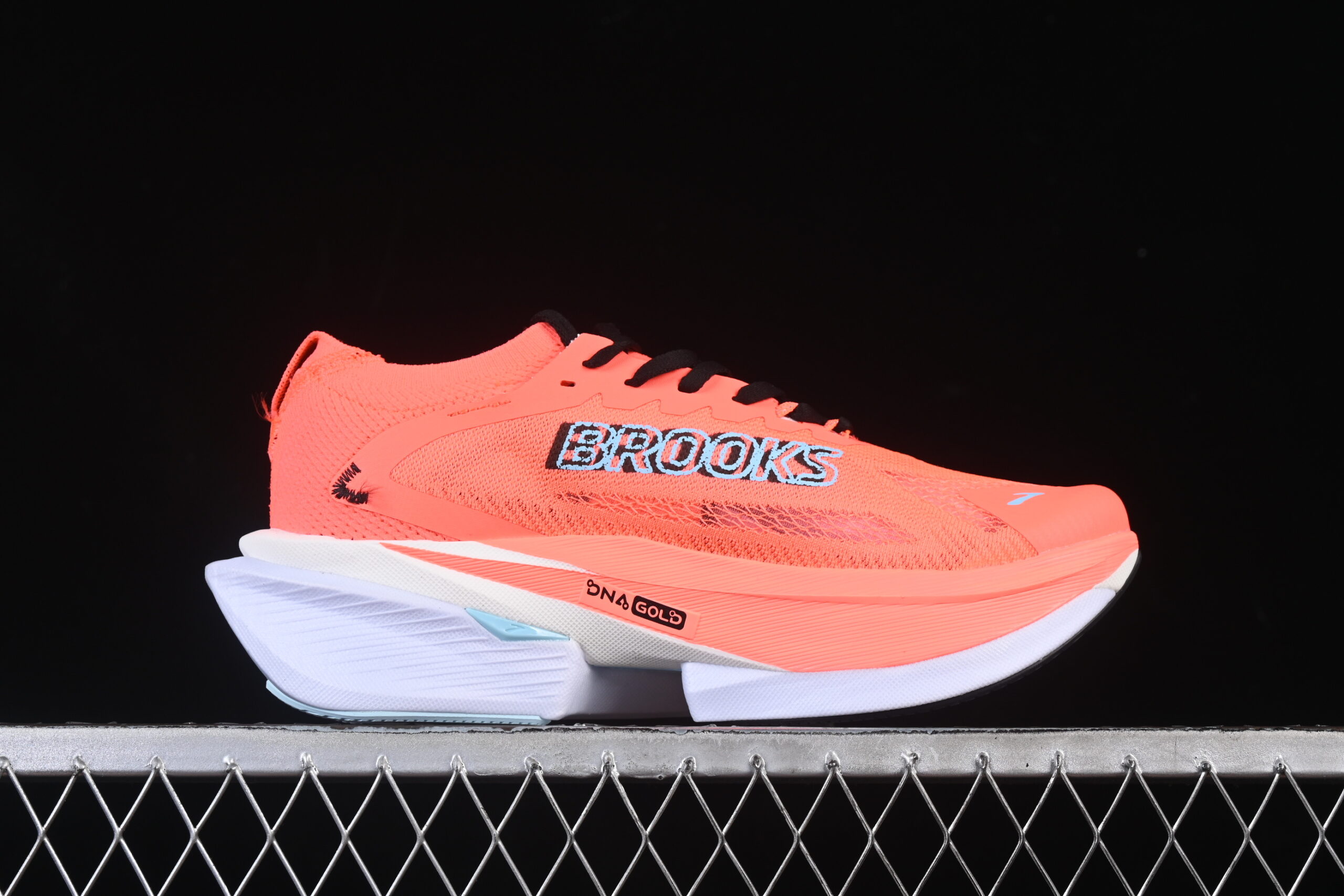 Brooks Hyperion Max 3 — изображение 2