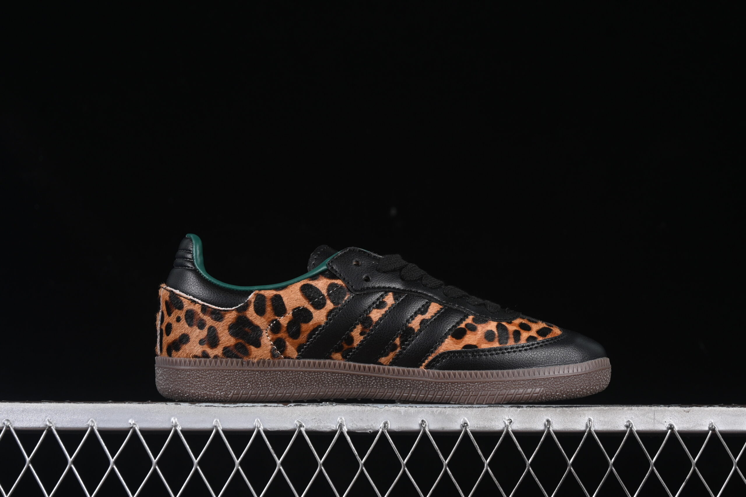 Adidas Samba OG WMNS «Cheetah Pack - Collegiate Green» — изображение 2