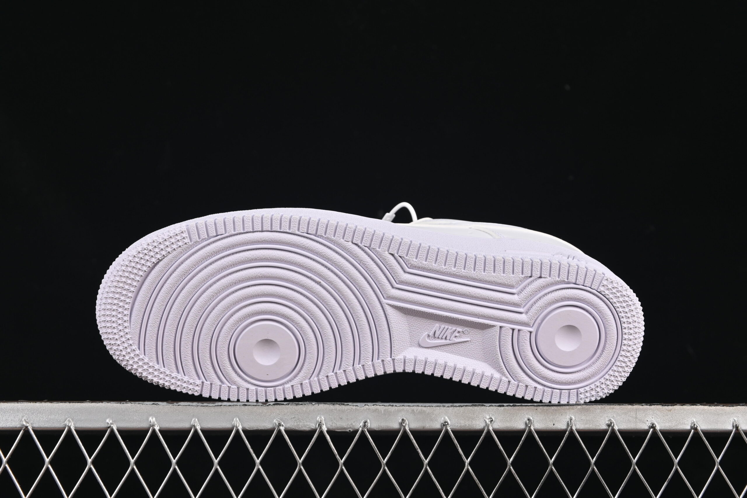 Nike Air Force 1 Low — изображение 3