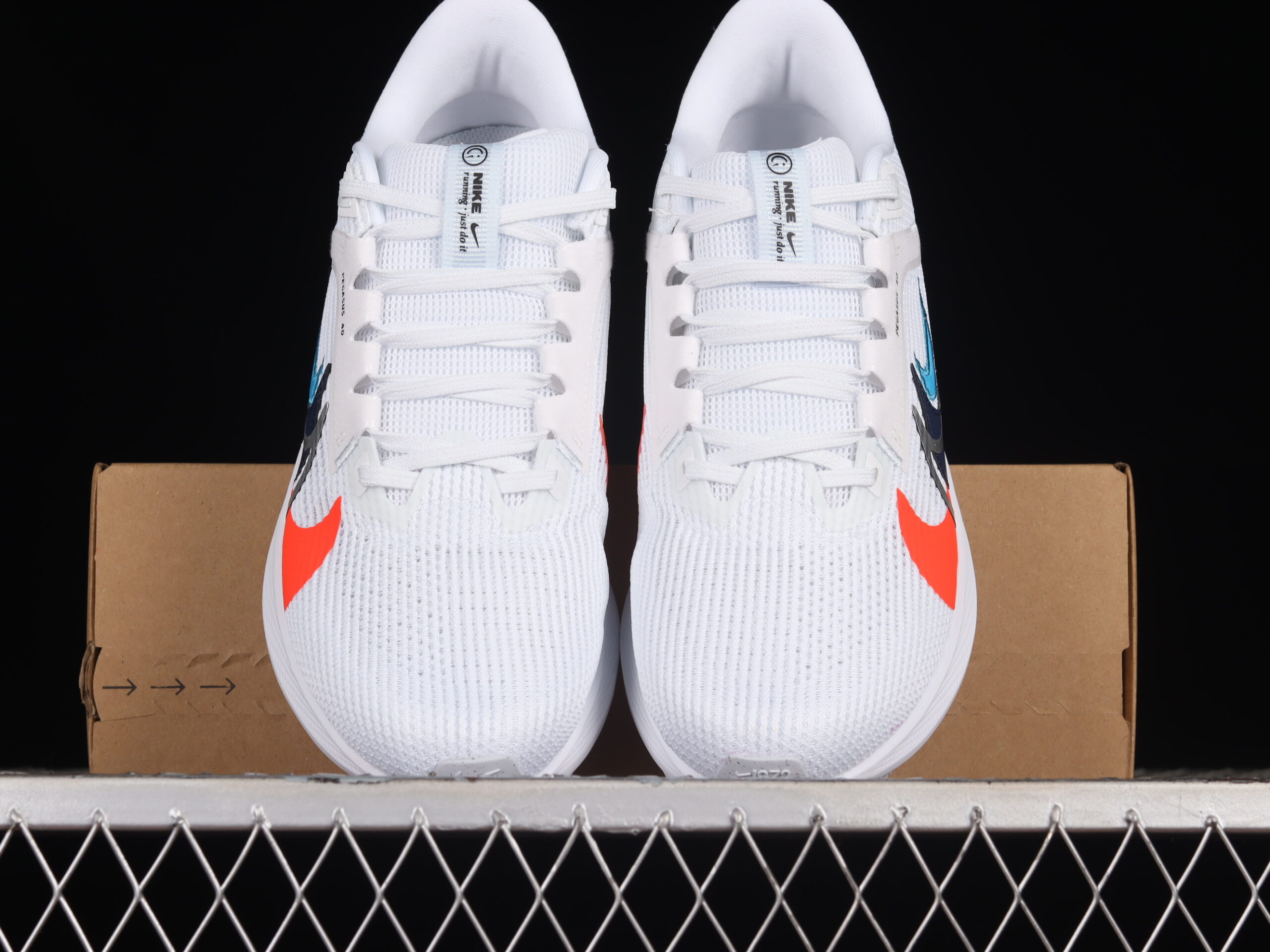 Nike Air Zoom Pegasus 40 Premium 'White Multi-Color' — изображение 5