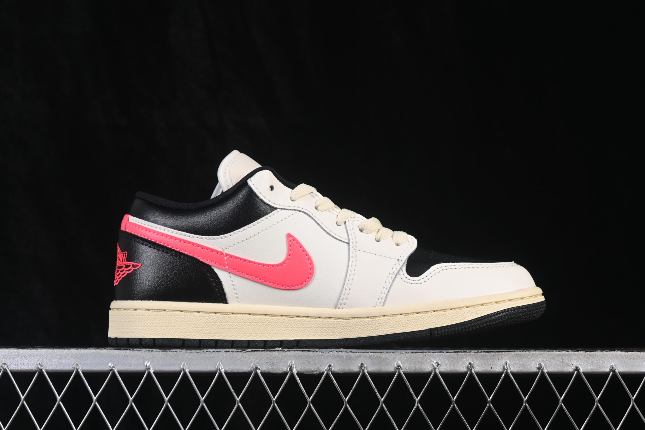 Air Jordan 1 Low Vintage — изображение 2
