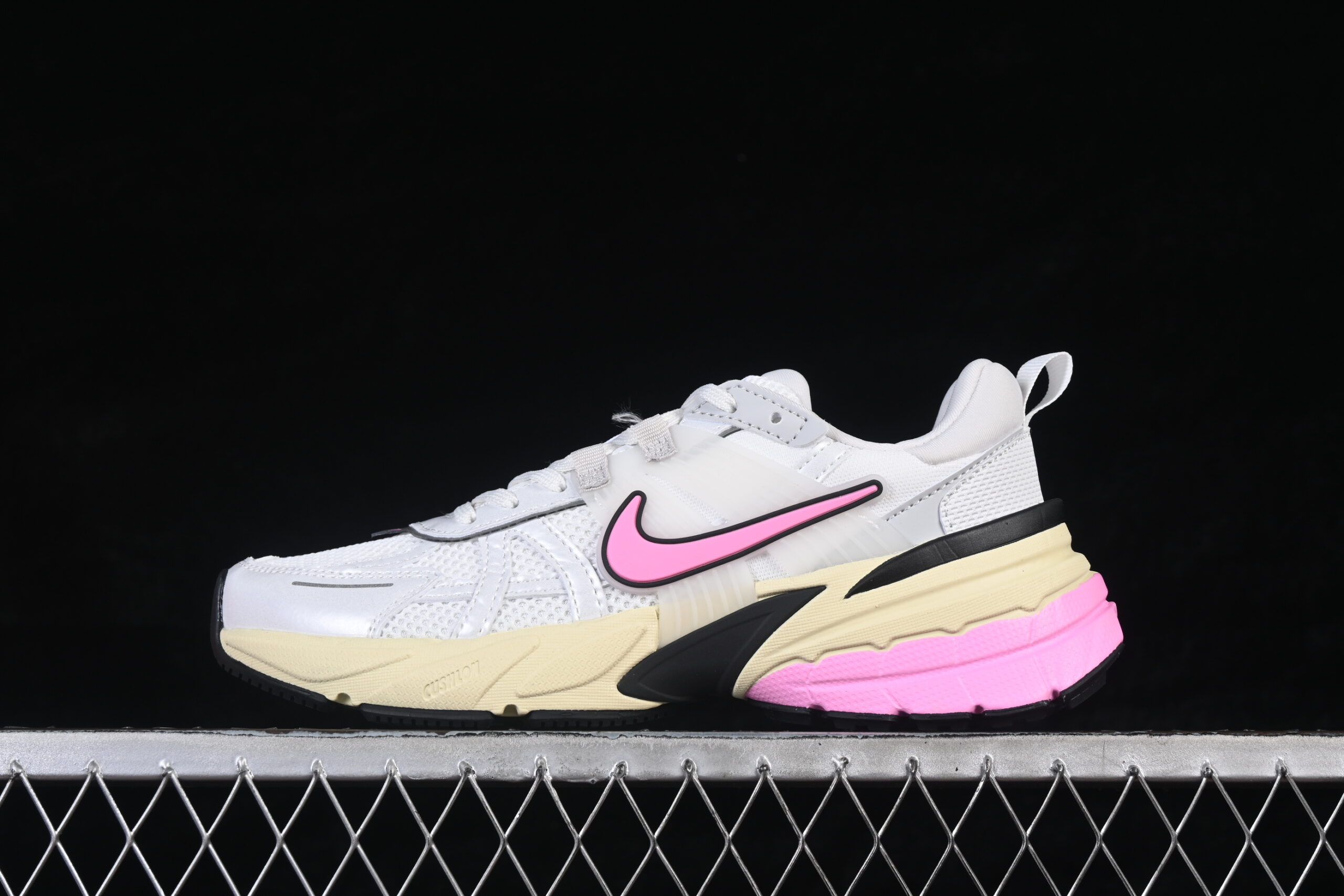 Nike Wmns V2K Run 'Summit White Pink Spell'