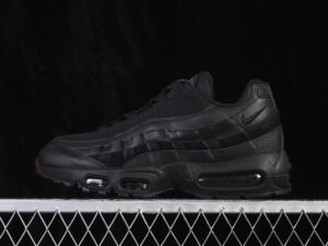 Nike Air Max 95 Essential Triple Black
