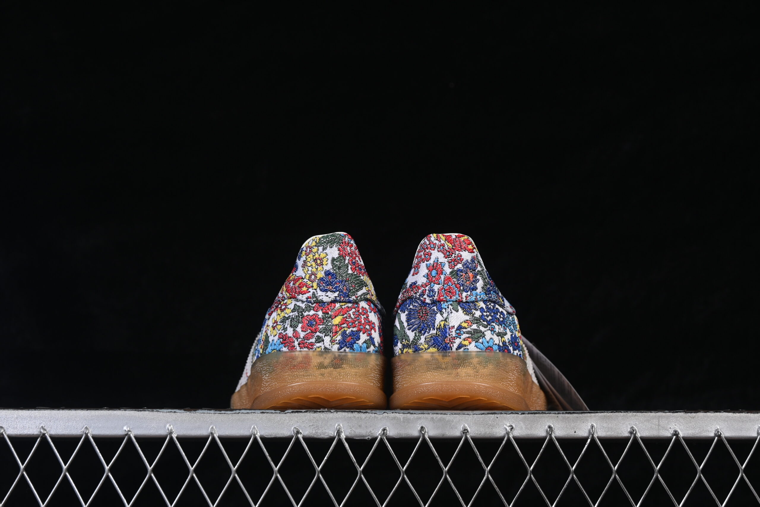 Adidas Liberty London x Wmns Gazelle Indoor 'Floral Embroidery' — изображение 4