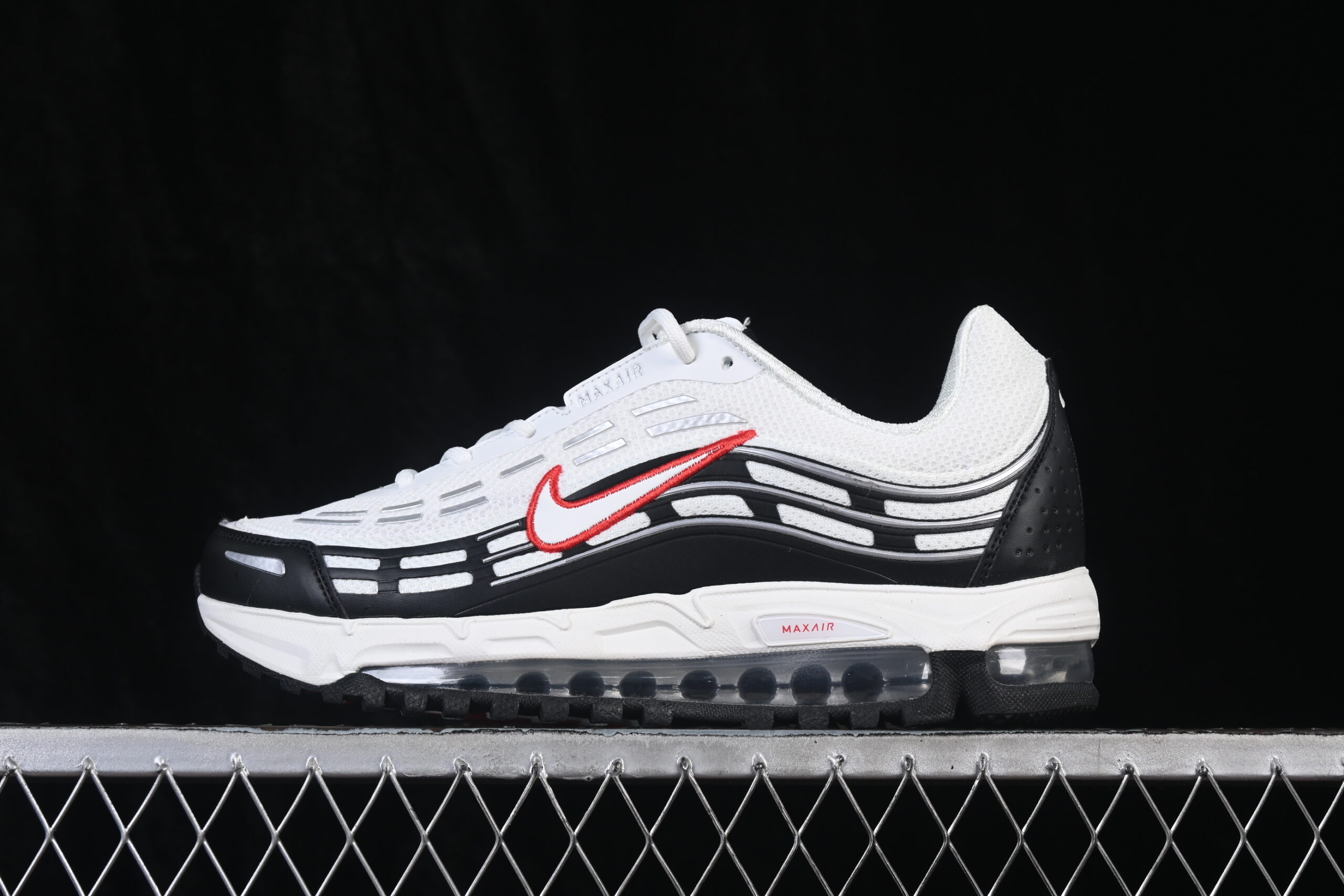 Paris Saint-Germain x Nike Air Max TL 2.5 White/Black/Midnight Navy/University Red