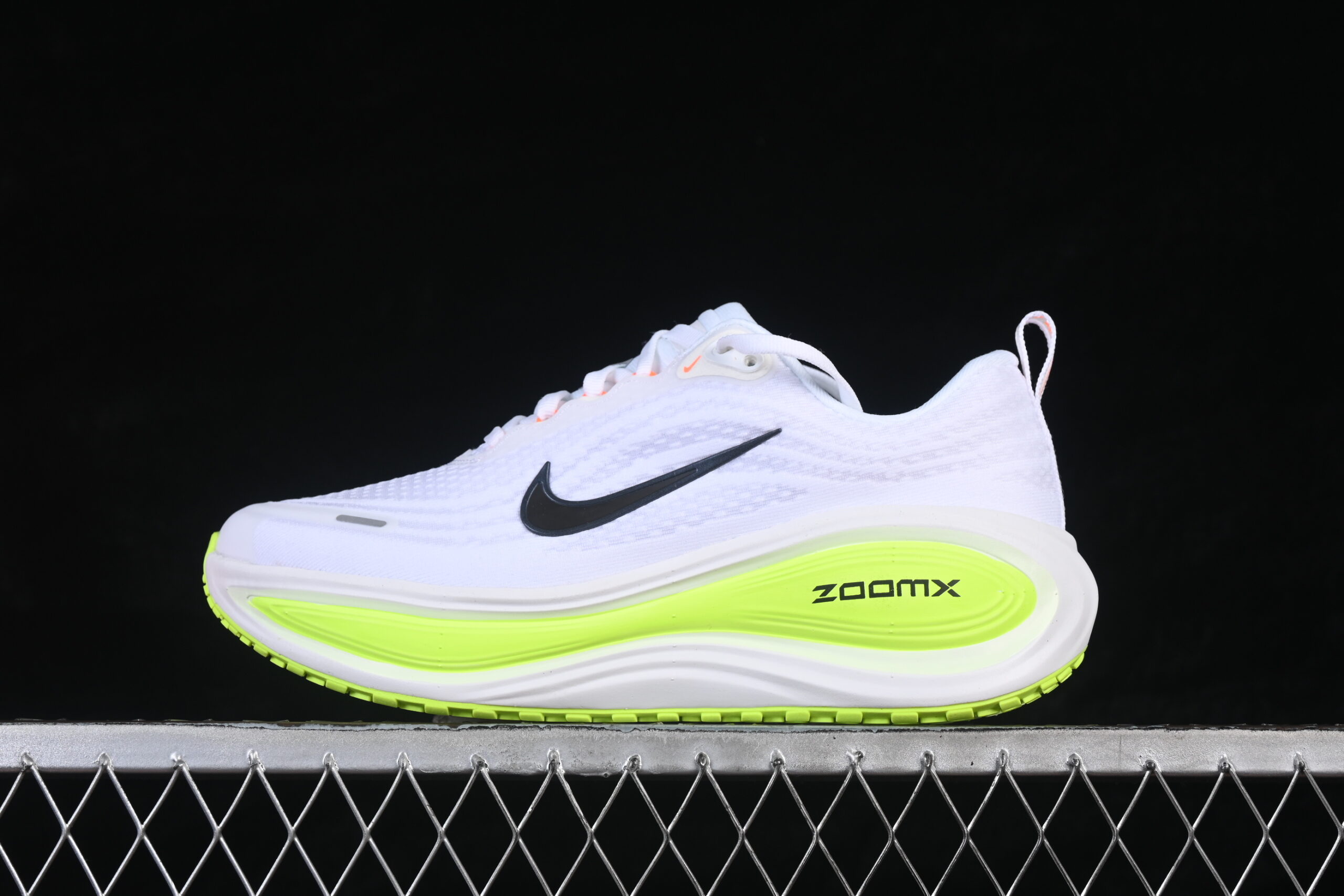 Nike Vomero Plus White Volt