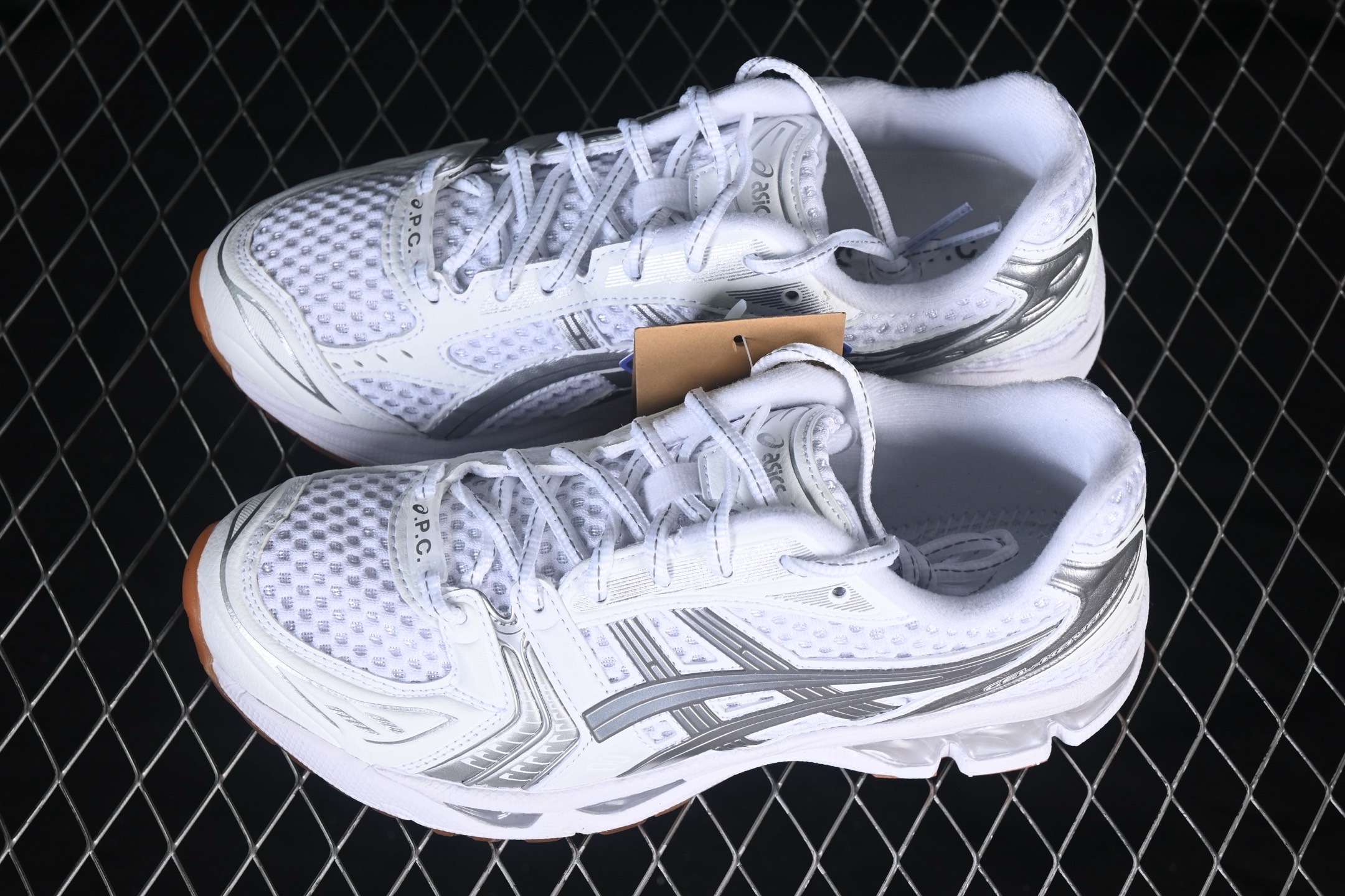 ASICS A.P.C. x Gel Kayano 14 White Pure Silver — изображение 5