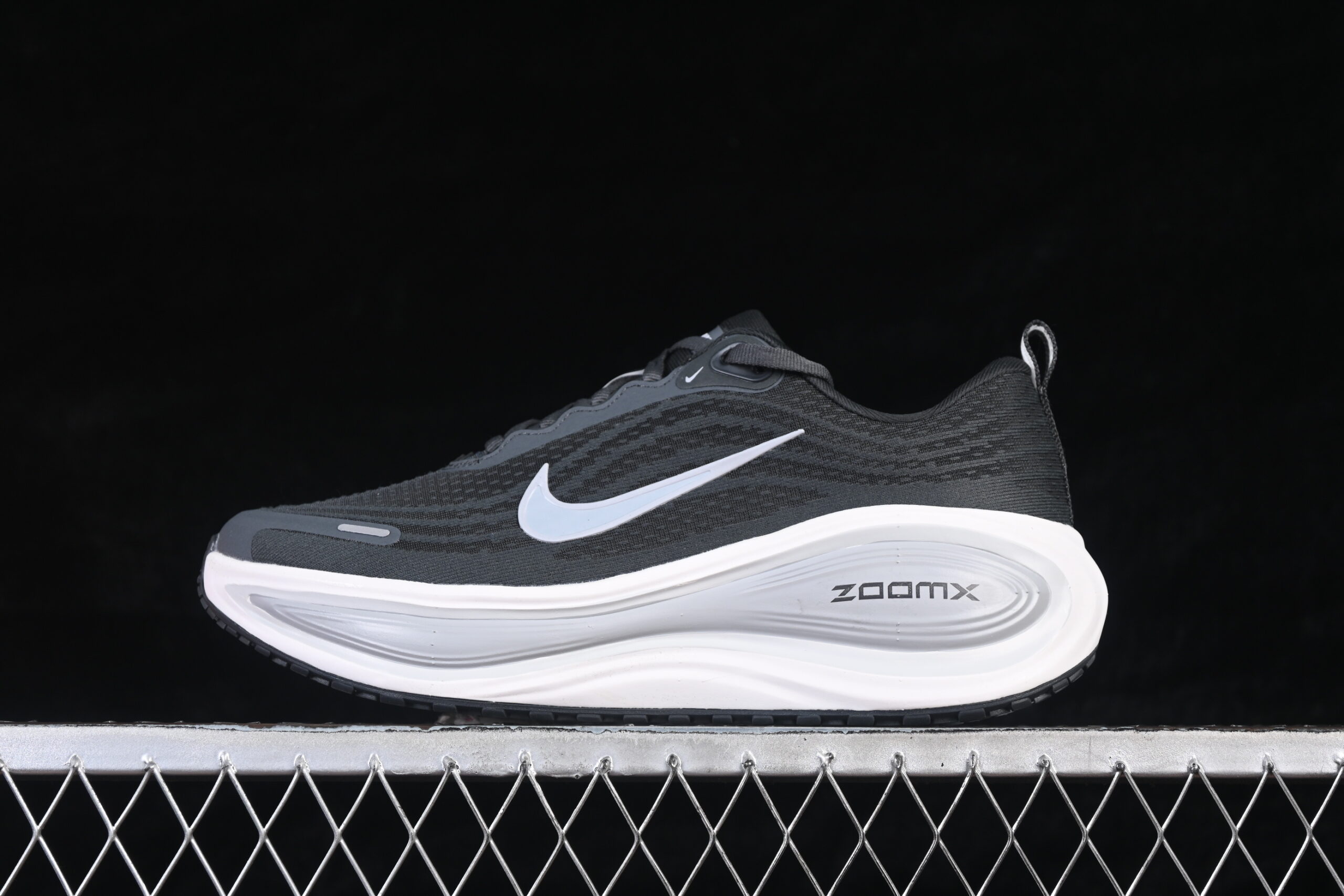 Nike Vomero Plus Anthracite Summit White