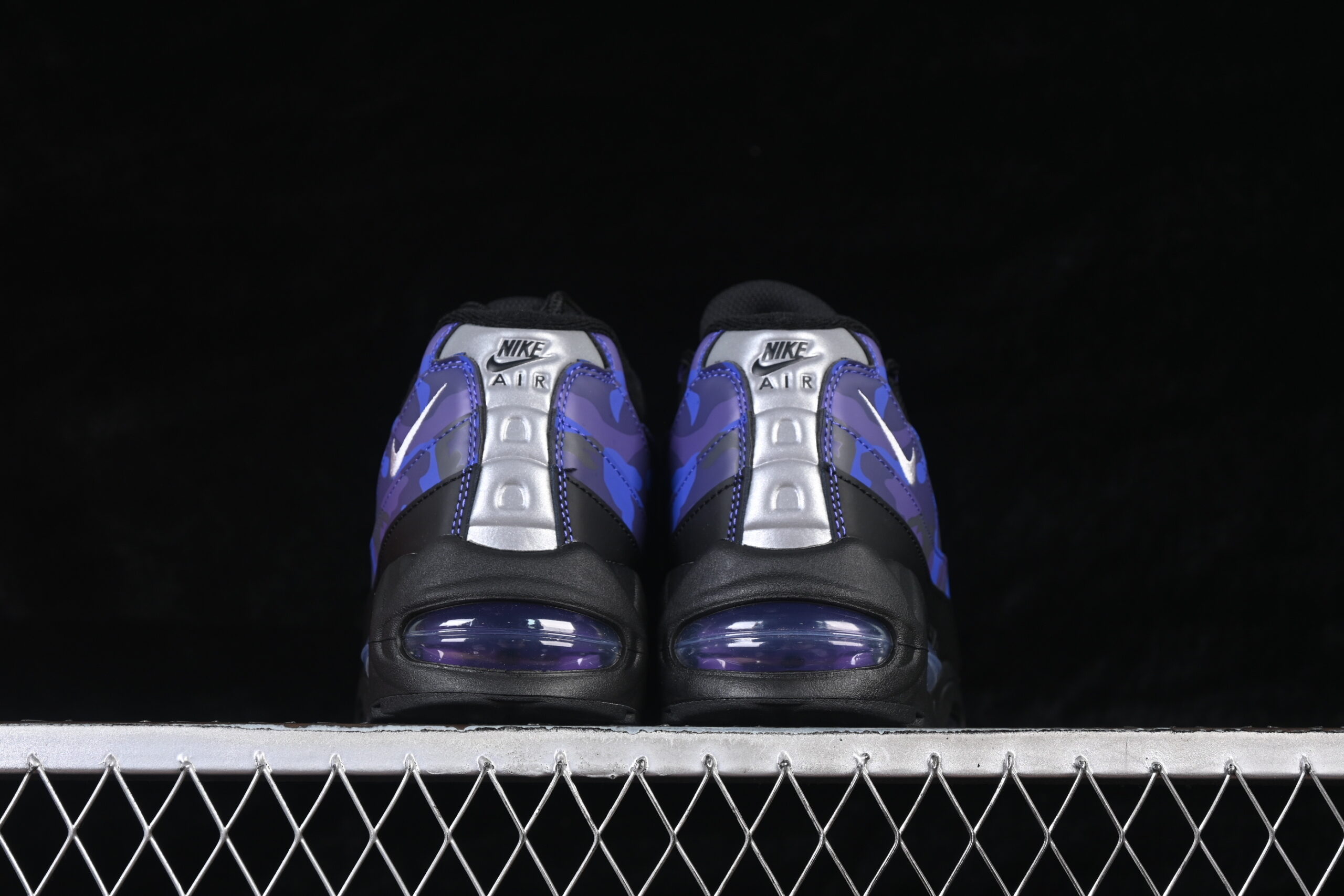 Nike Air Max 95 OG 'Purple Camo' — изображение 4