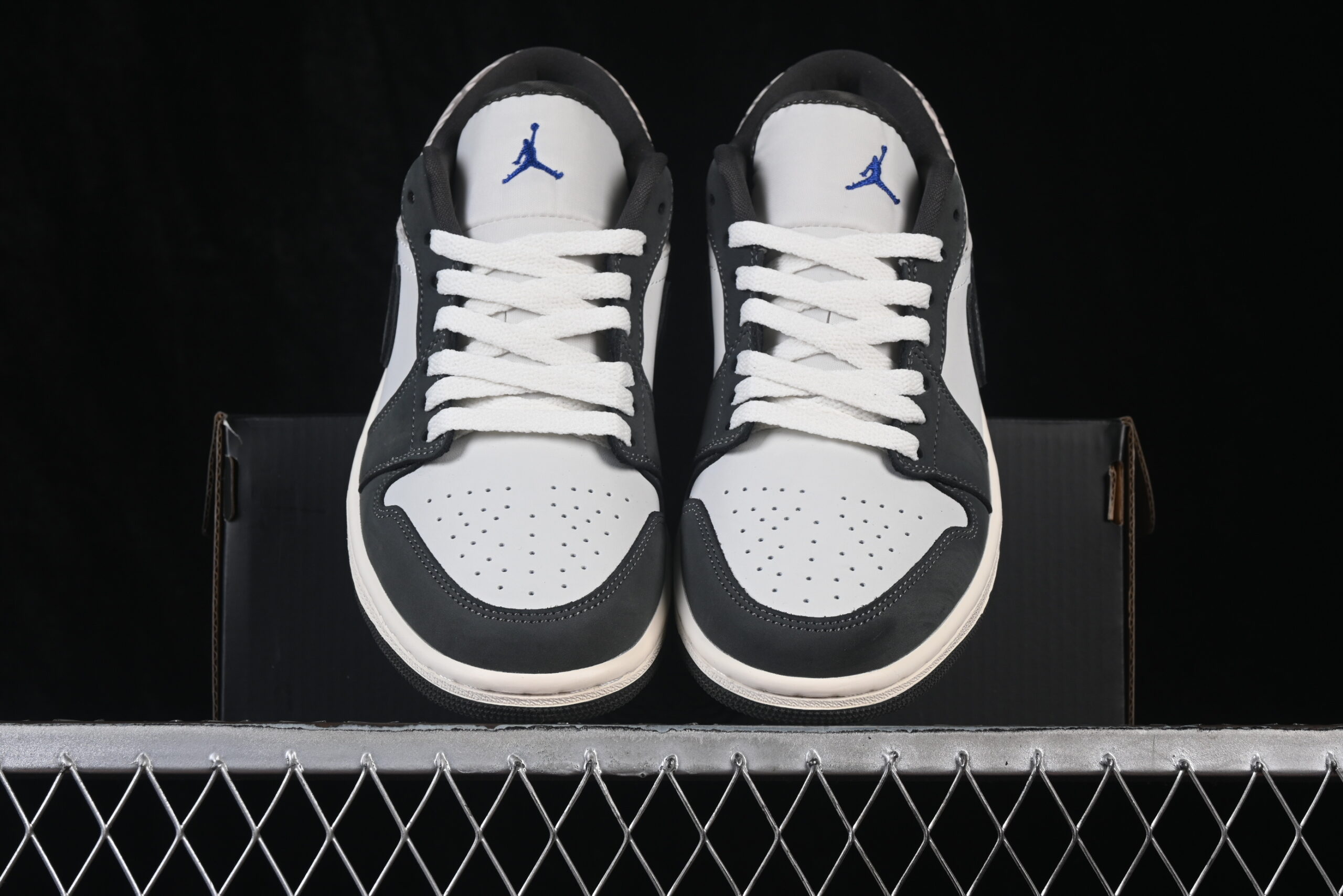 Air Jordan 1 Low SE Sail Deep Pewter — изображение 5