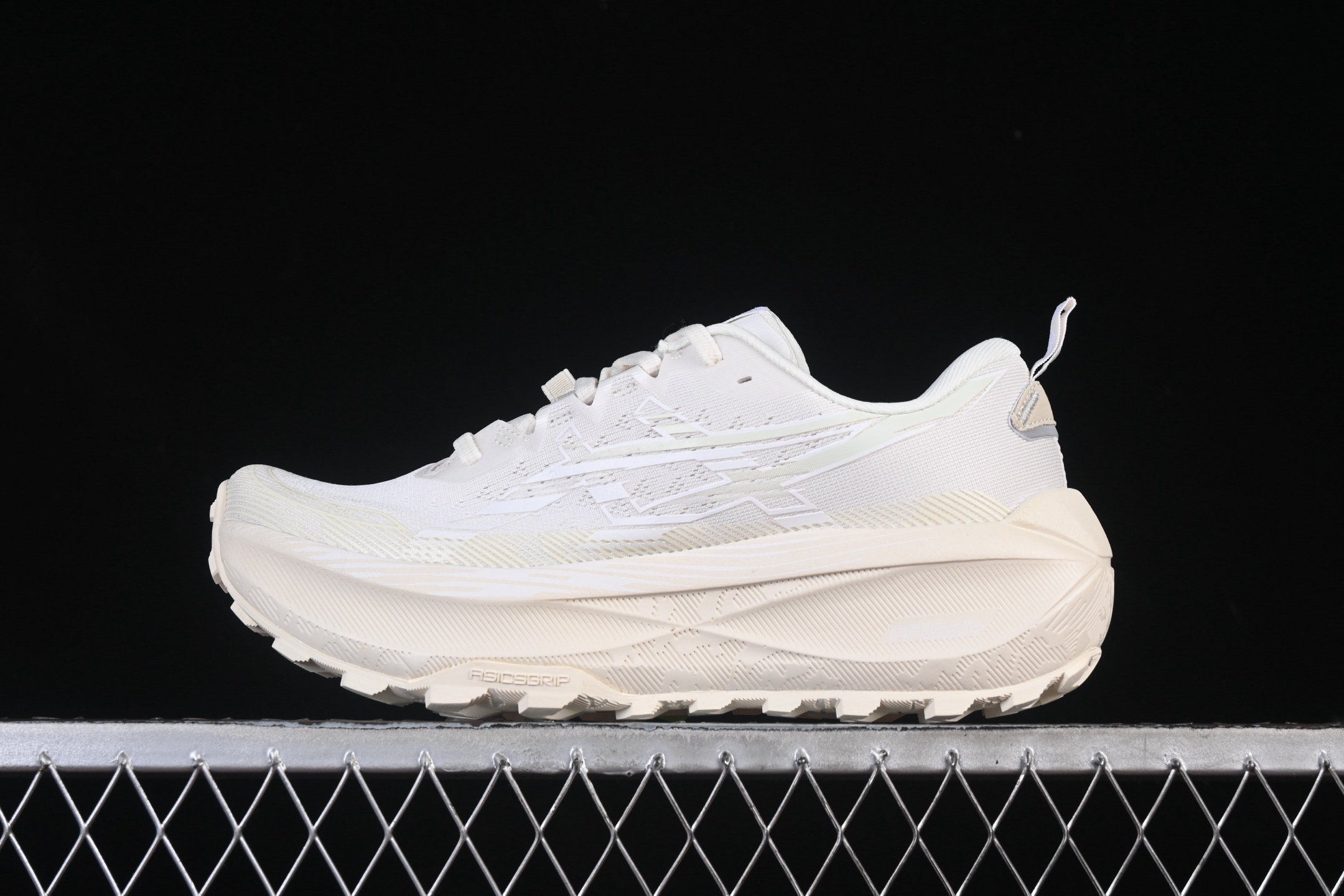 ASICS Trabuco Max 4 Cream White