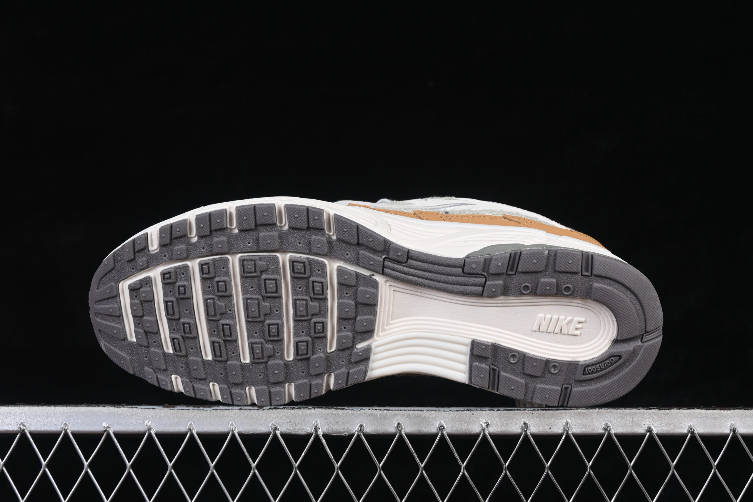 Nike P-6000 'Year of the Horse' — изображение 3