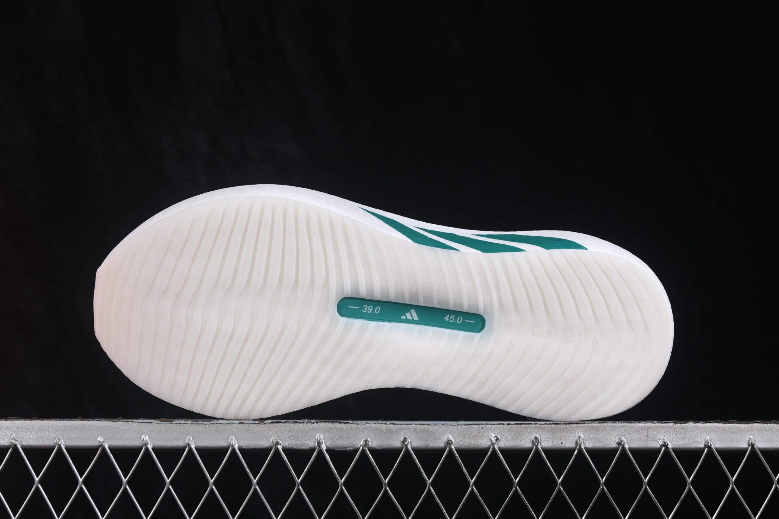 Adidas Hyperboost Edge Equipment Green — изображение 4