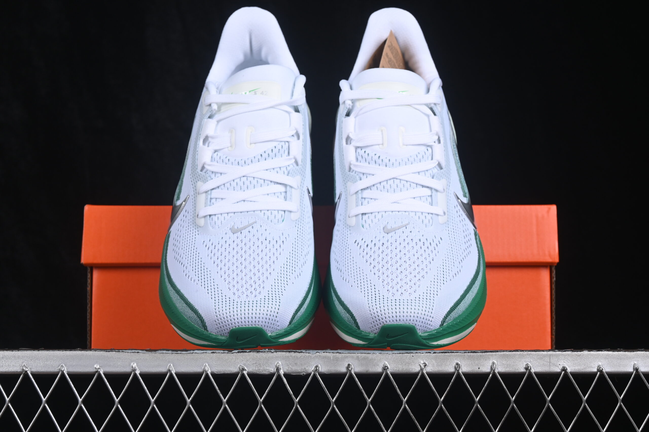 Nike Air Zoom Pegasus 42 White Malachite — изображение 6