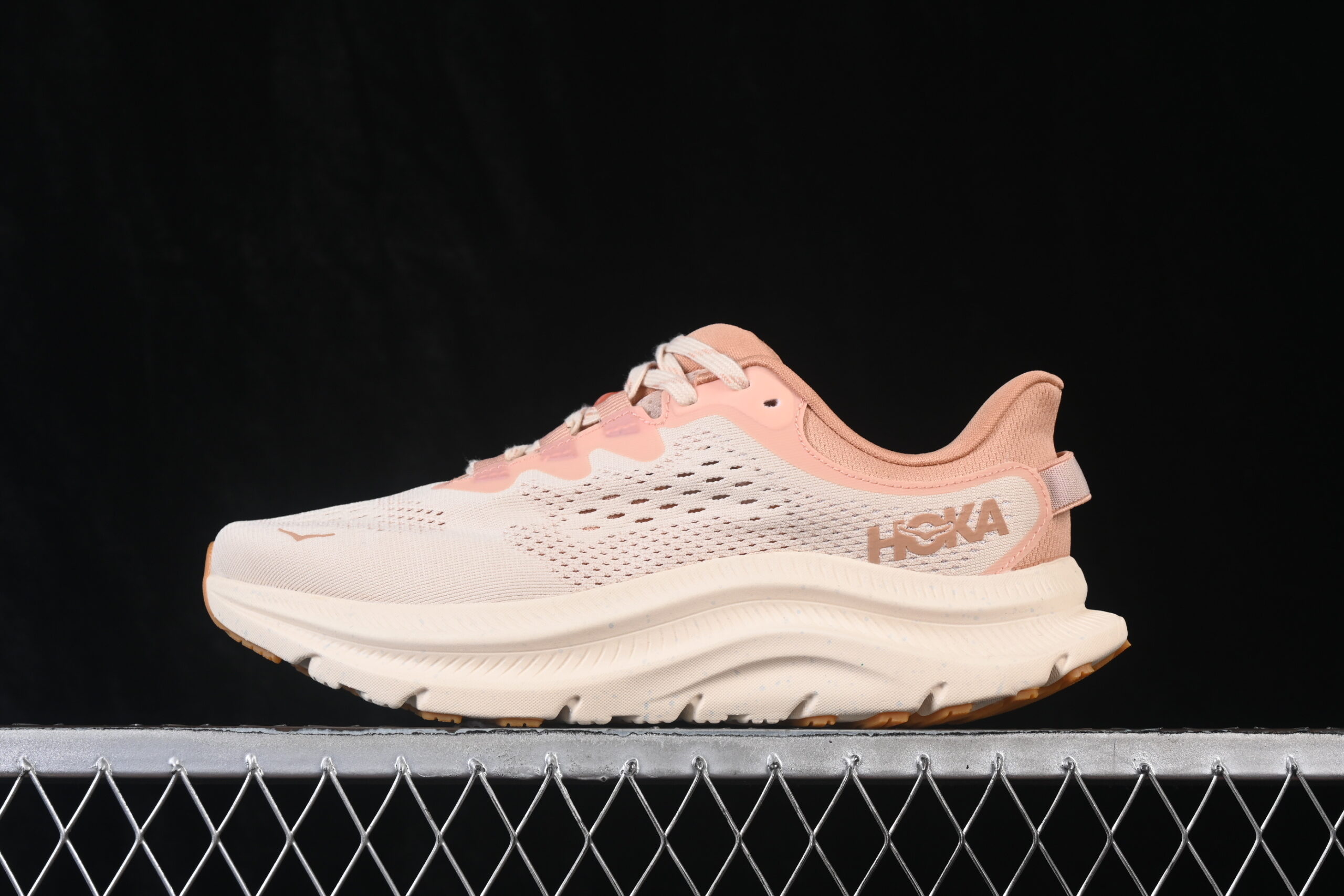Hoka One One Kawana 2 Vanilla Sandstone