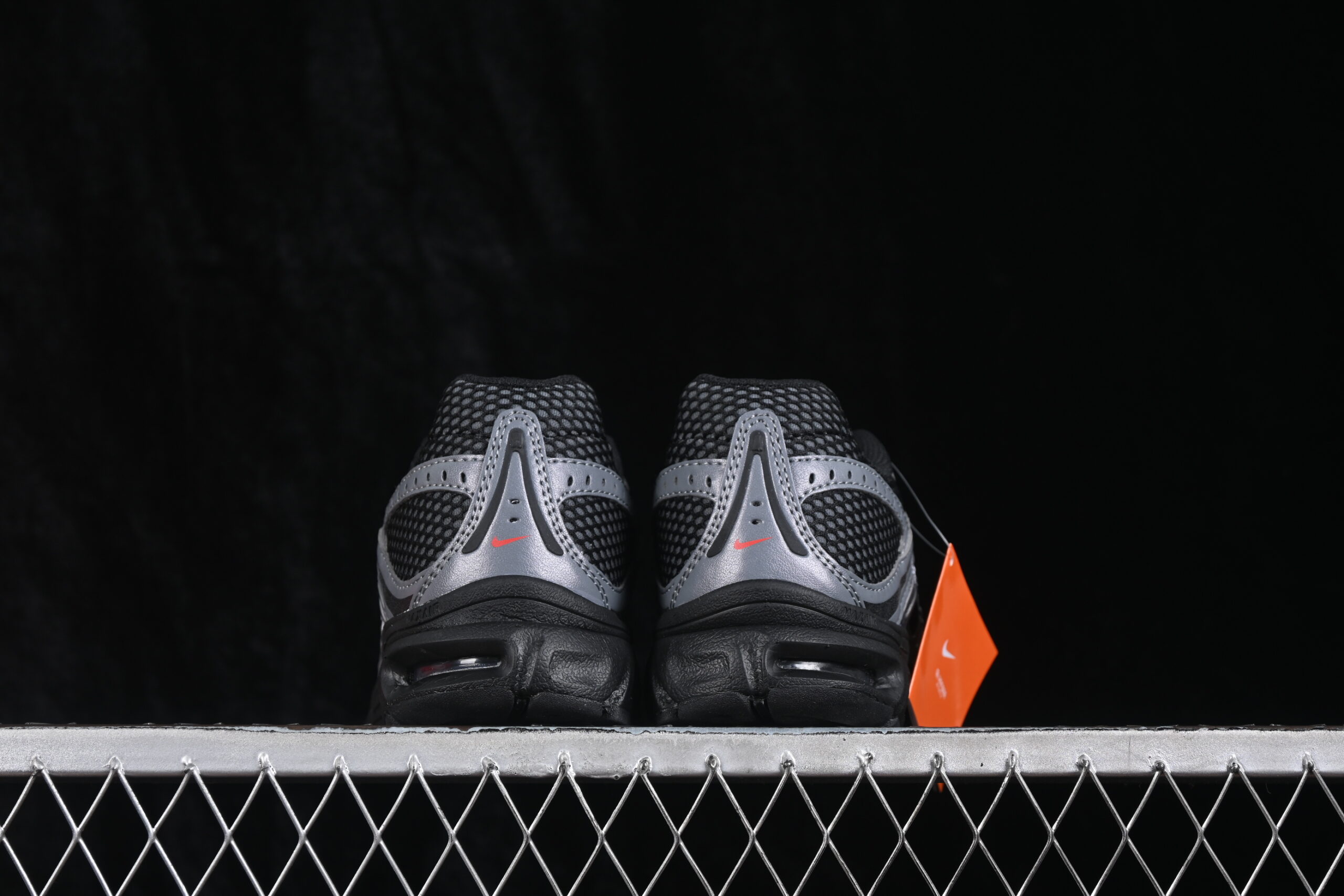 Nike Air Max Moto 2K Black Grey — изображение 4