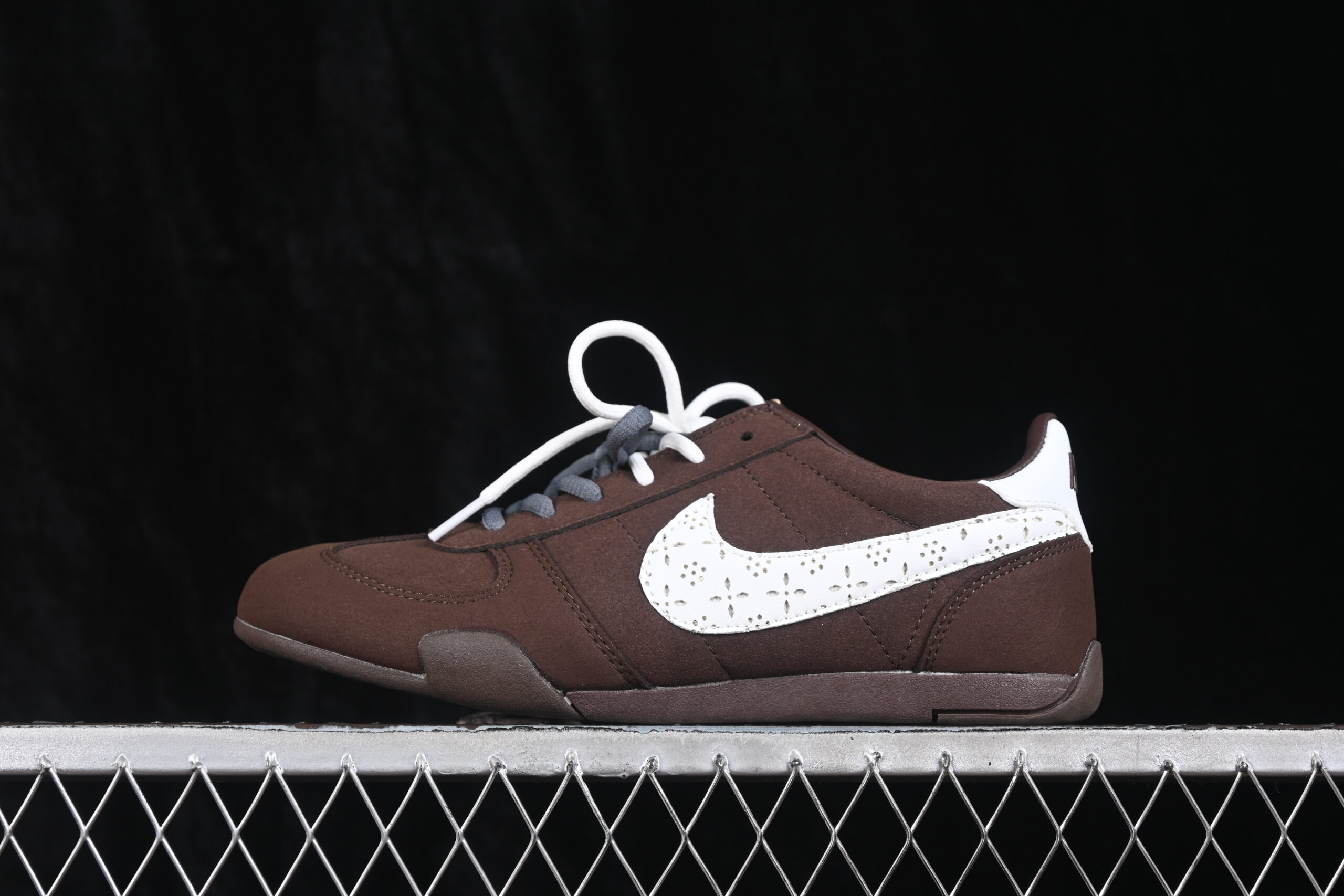 Nike Sprint Sister Ridgerock