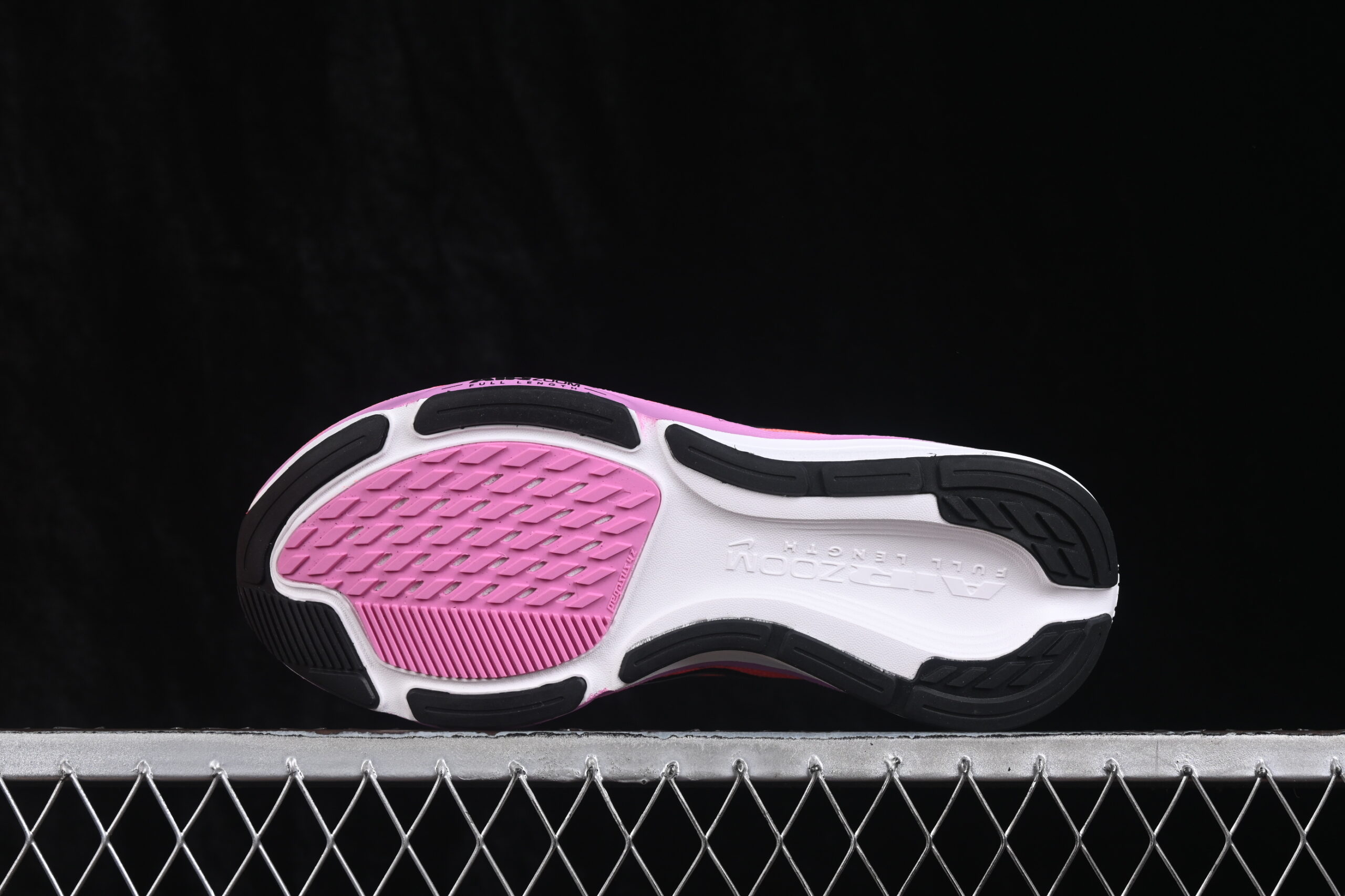 Nike Wmns Air Zoom Pegasus 42 Lava Glow — изображение 5