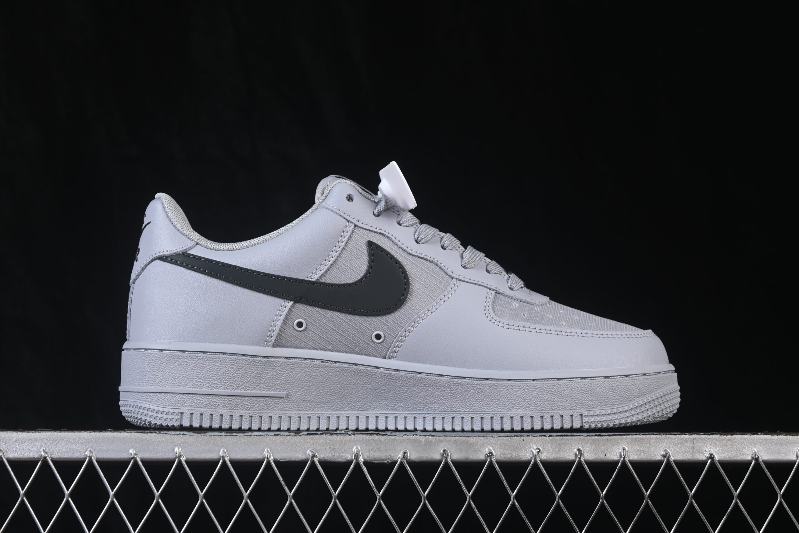 Nike Air Force 1 Low Wolf Grey — изображение 2