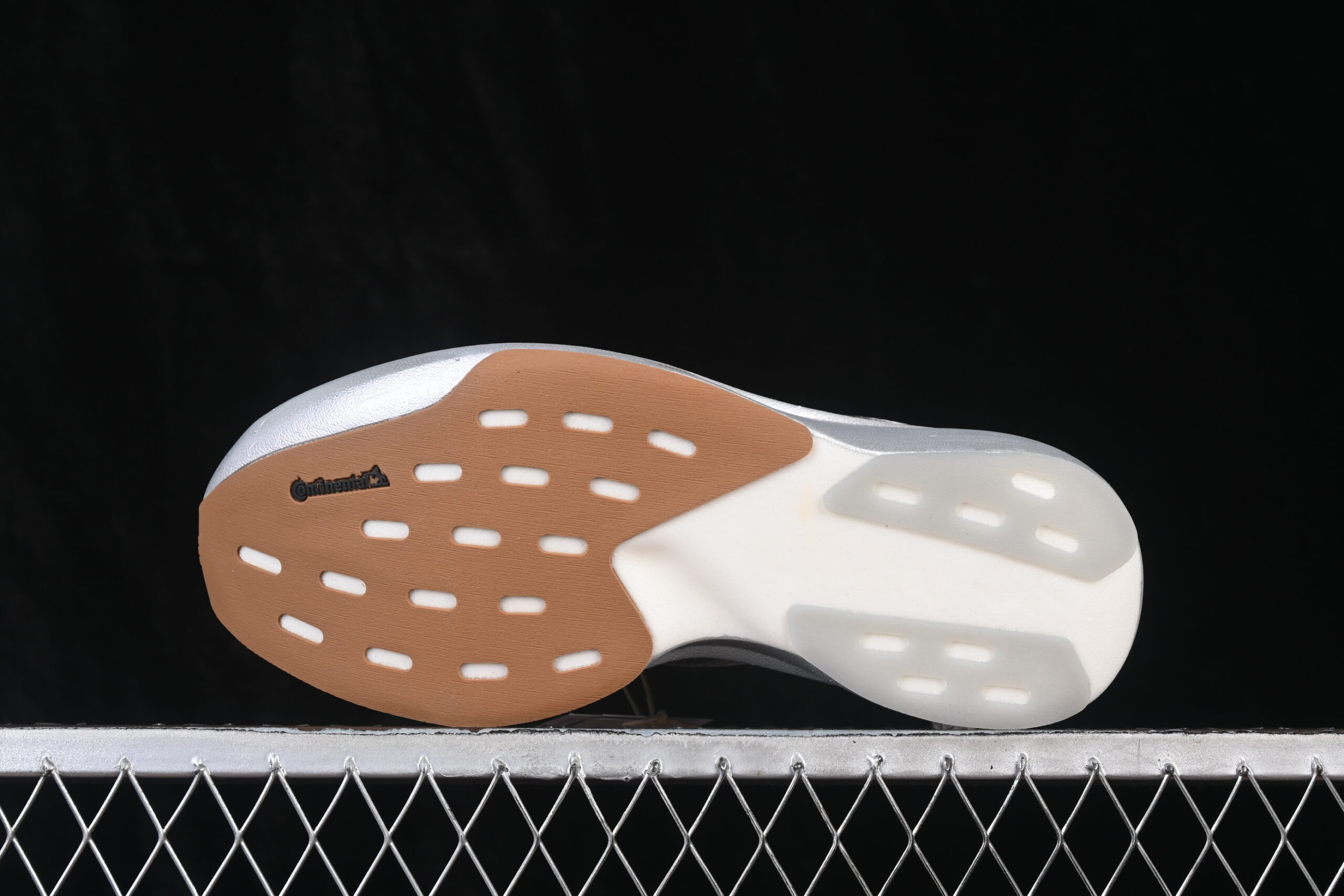 Adidas Adizero EVO SL WOVEN M 2026 Year of the Horse — изображение 3