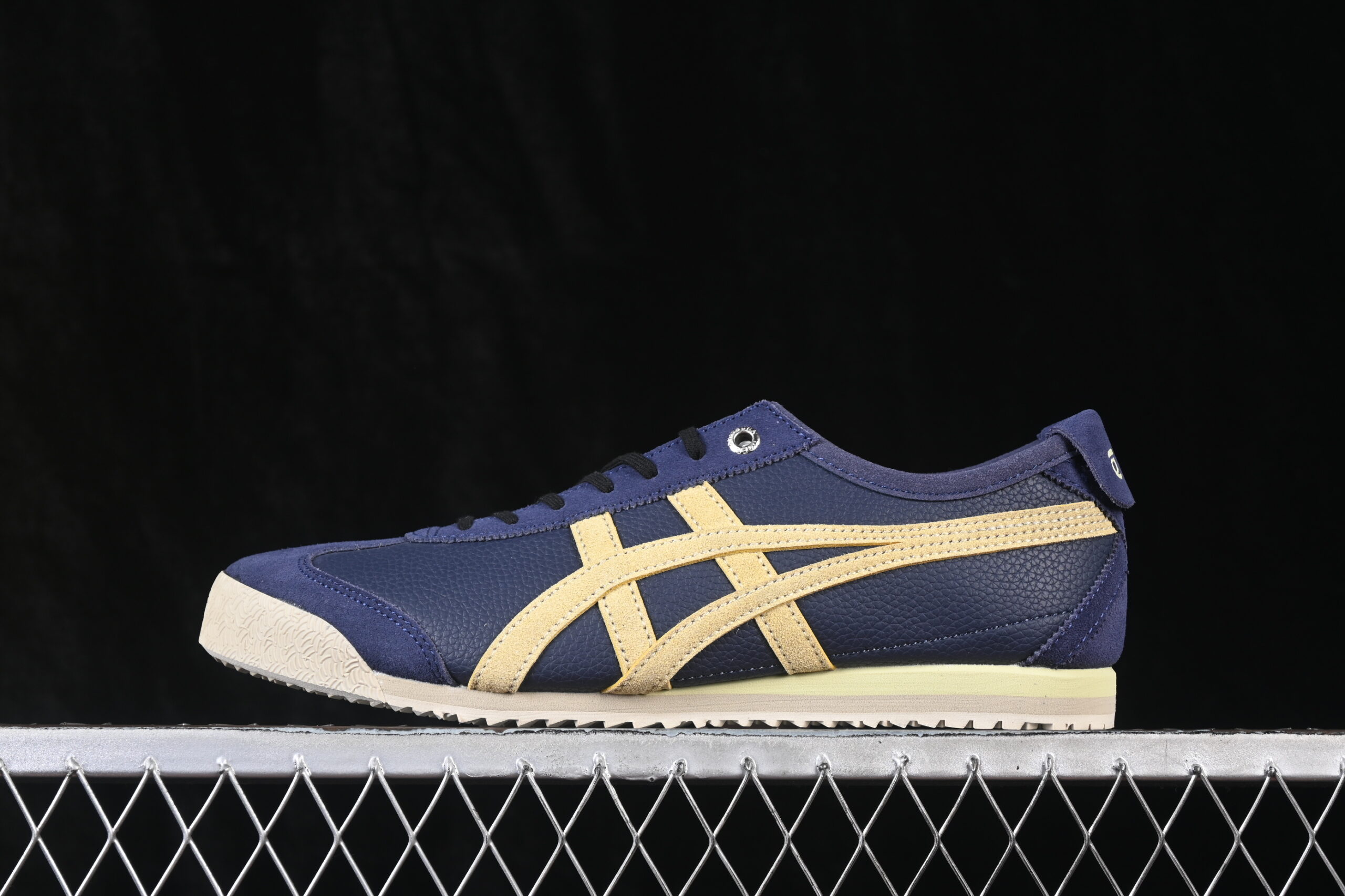 Onitsuka Tiger Mexico 66 SD
