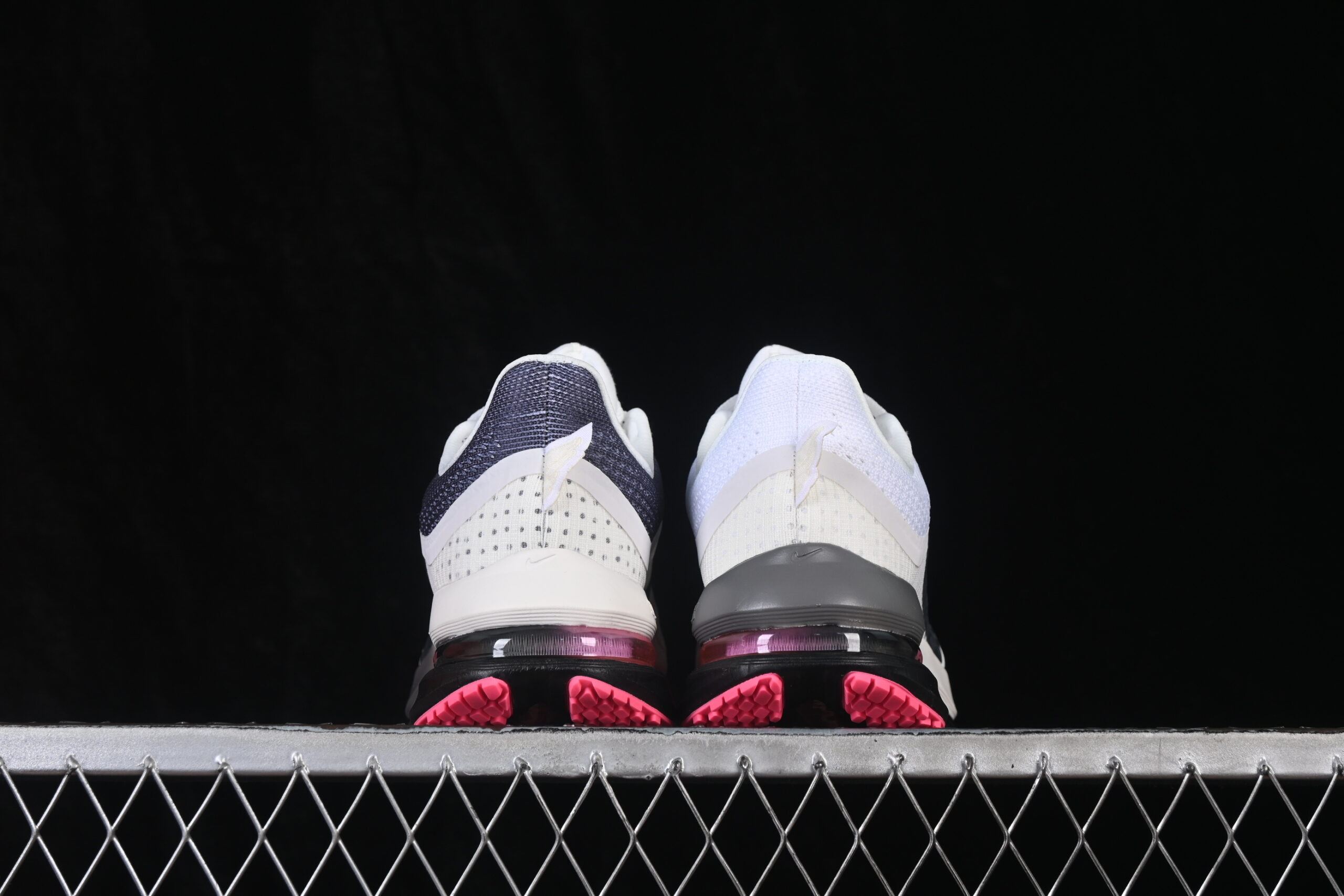 Nike Air Zoom Pegasus Premium Year of the Horse — изображение 4