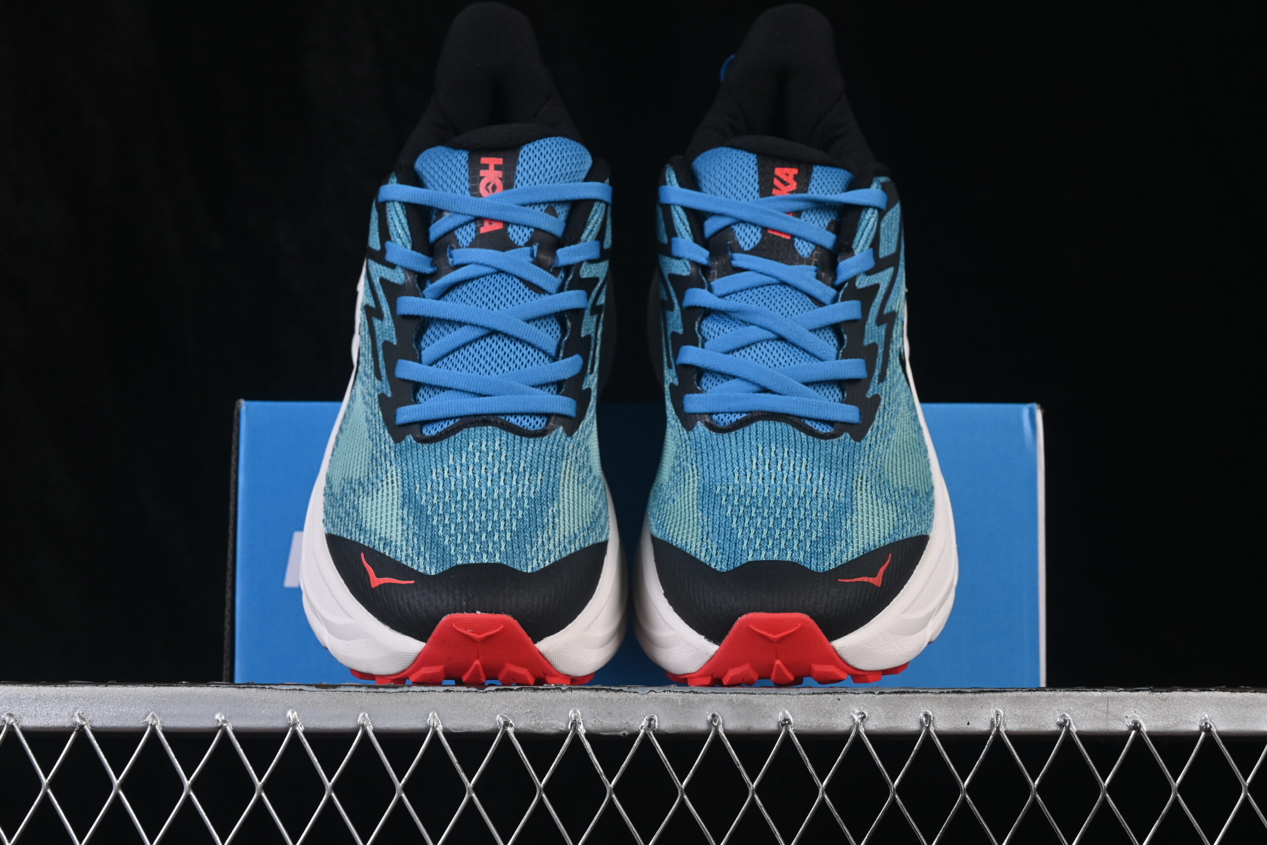 HOKA Challenger 8 Skyward Blue/White — изображение 2