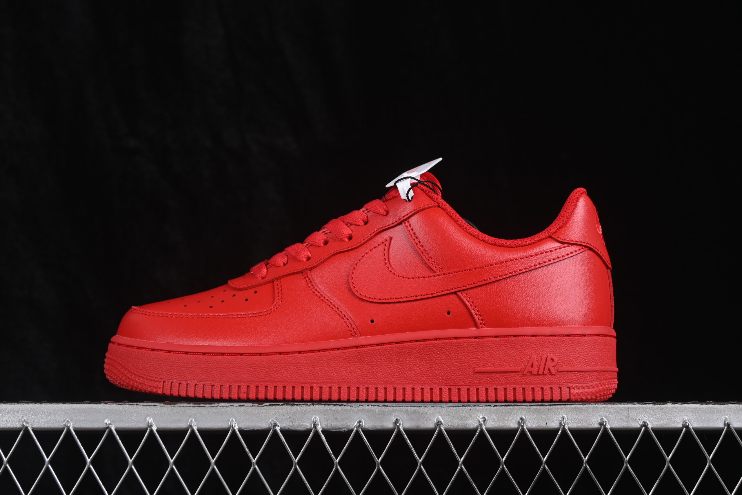 Nike Air Force 1 Low Triple Red
