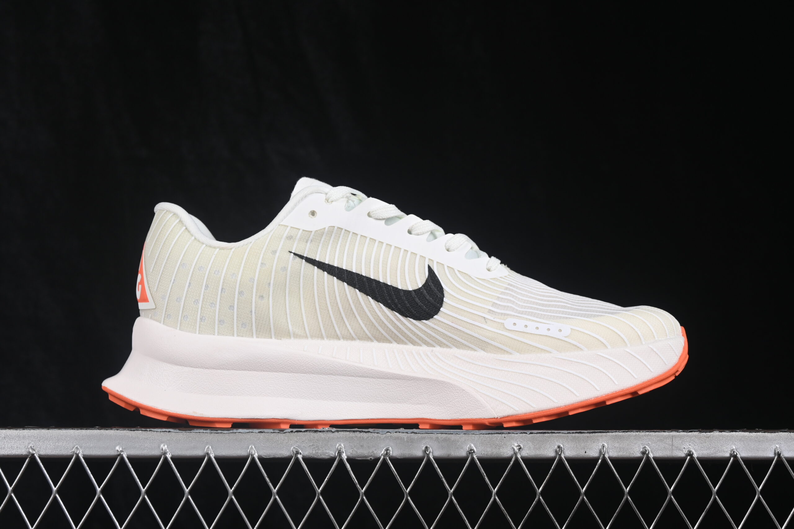 Nike ACG ZoomX Ultrafly Trail Sail Safety Orange — изображение 2