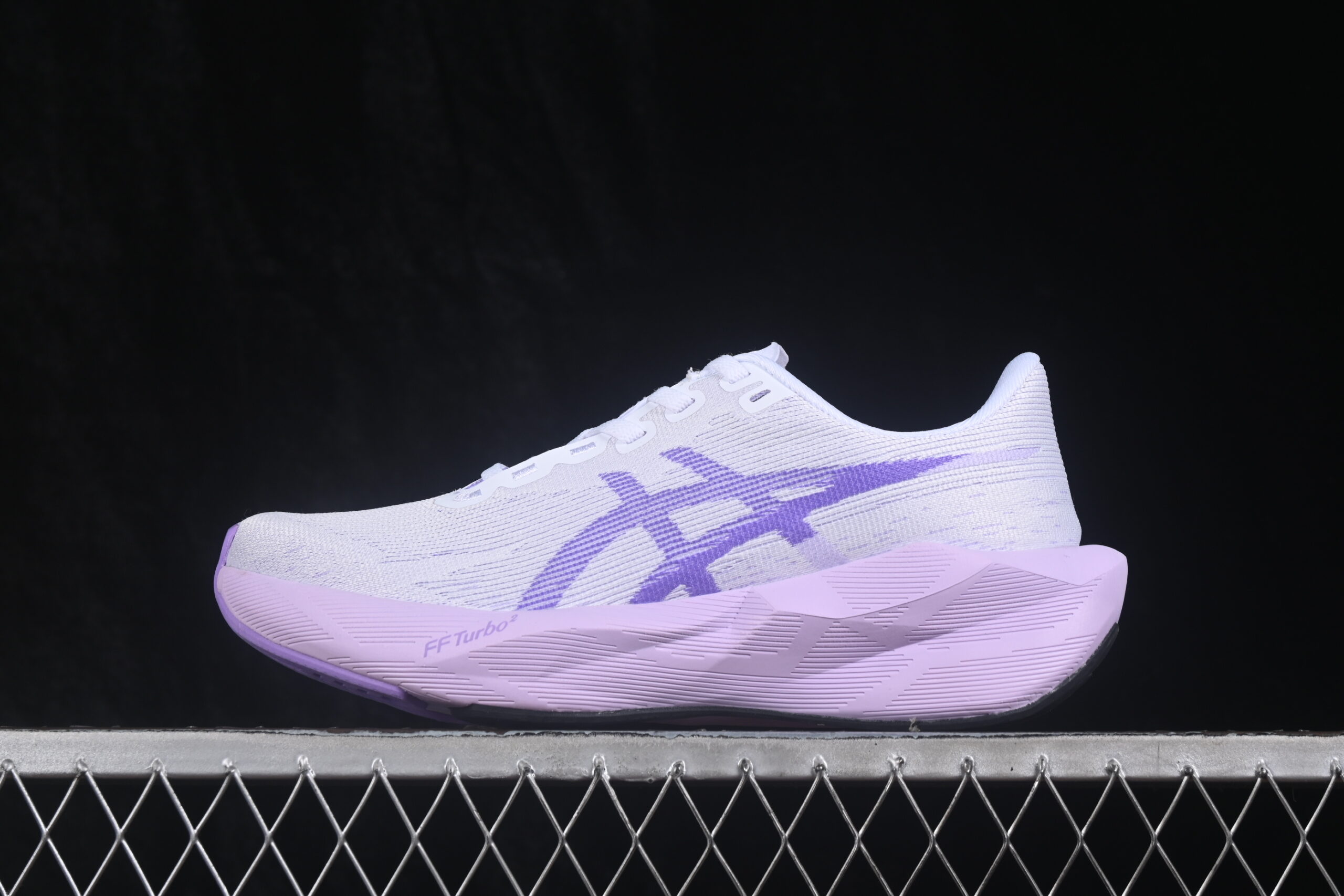 ASICS Novablast 6 White Purple