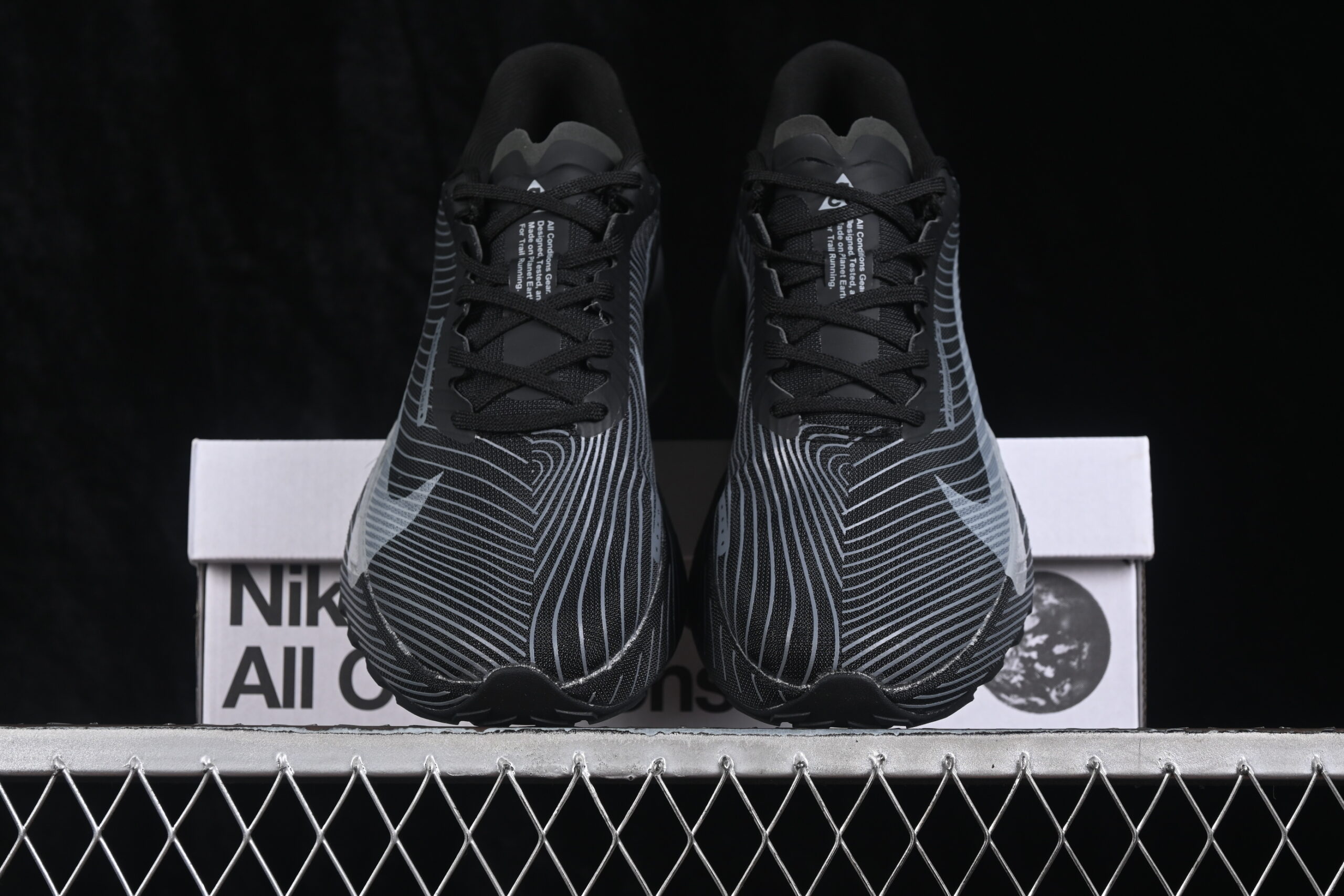 Nike ACG ZoomX Ultrafly Trail Black Photon Dust — изображение 5