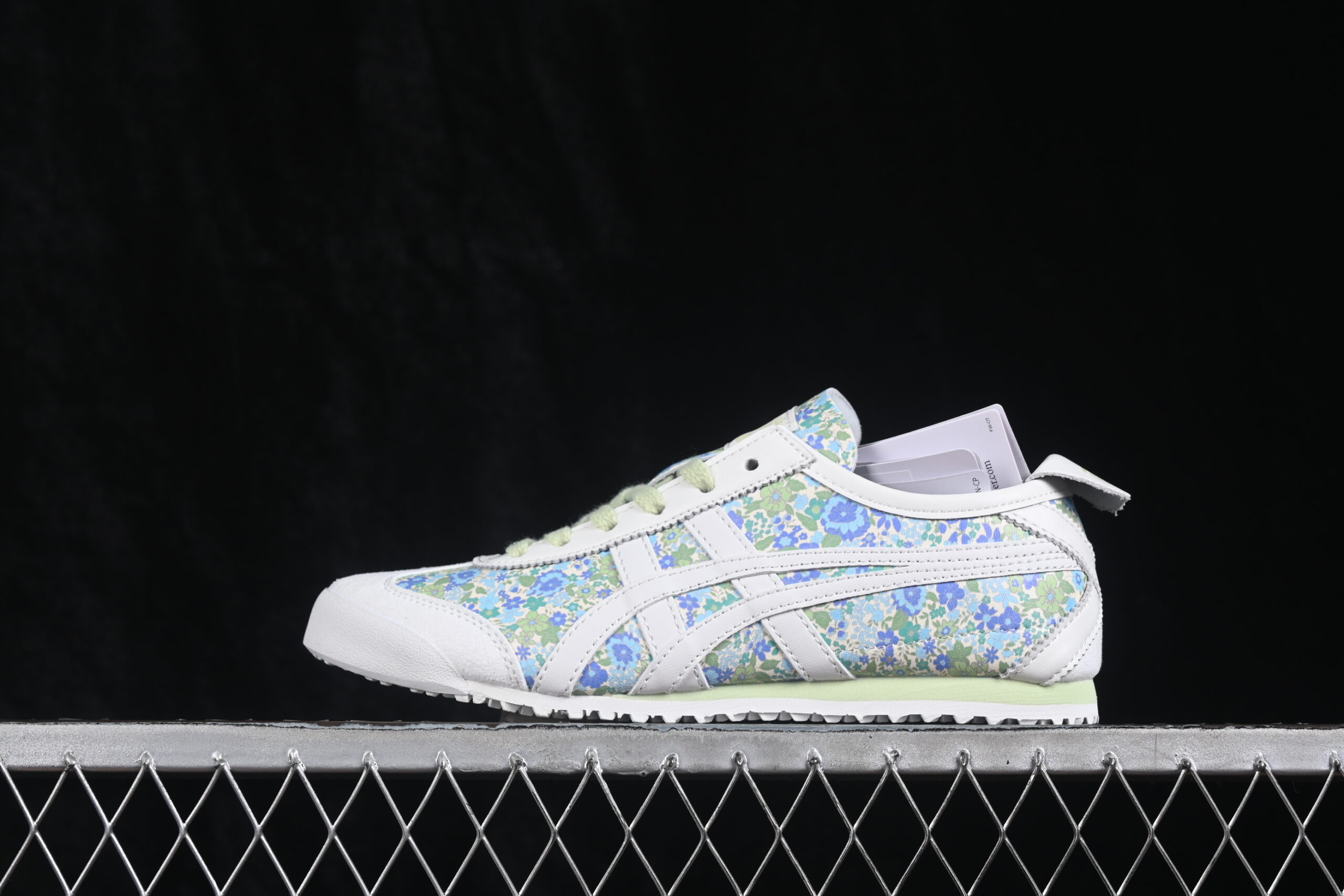 Onitsuka Tiger Mexico 66 Dried Herb Off White