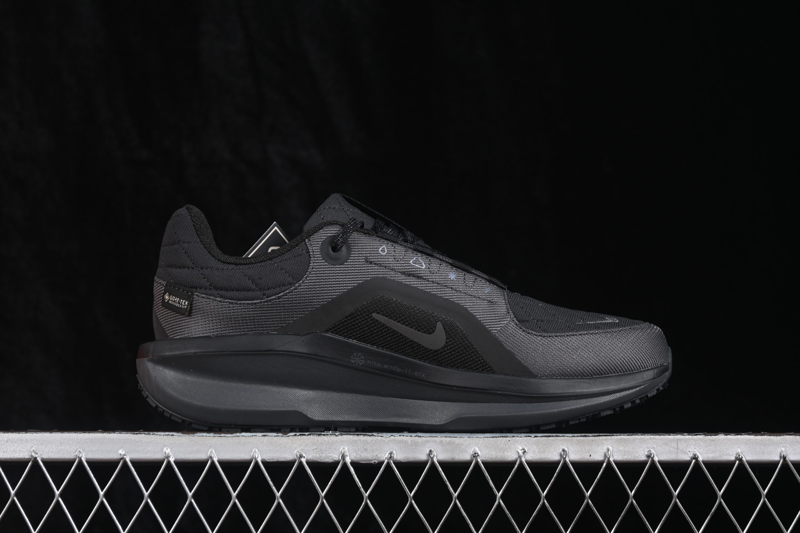 Nike Air Winflo 11 GORE-TEX Black Anthracite — изображение 2