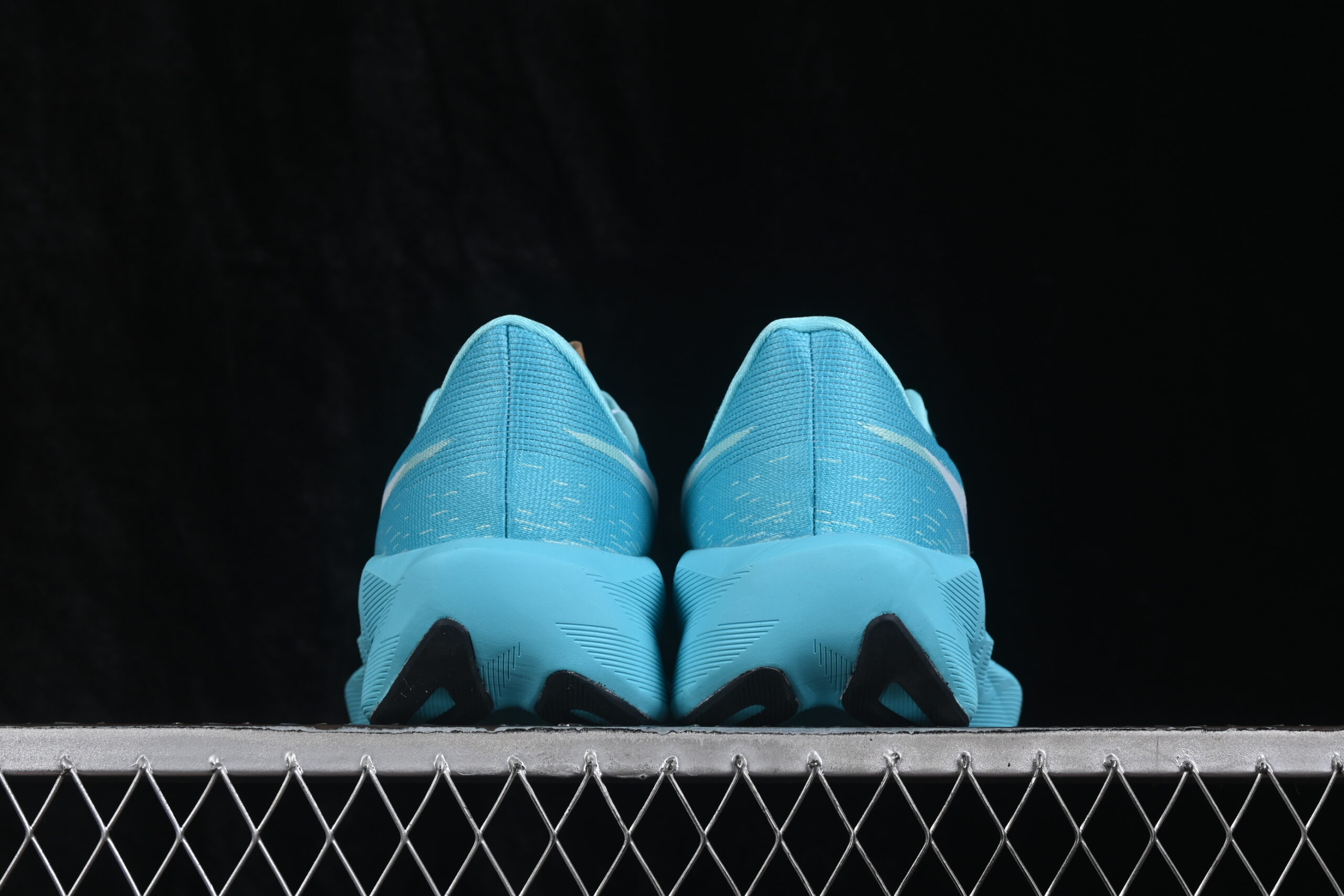 ASICS Novablast 6 Bluish — изображение 3