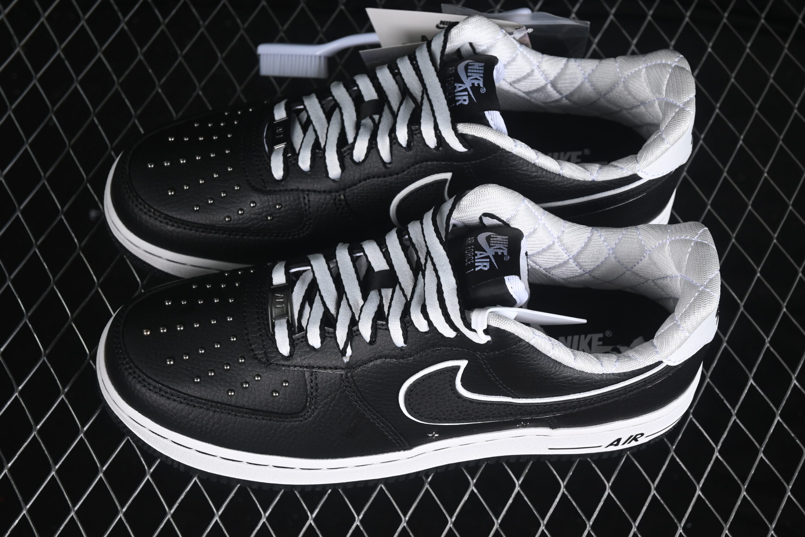 Nike Air Force 1 '07 Premium Black White Metallic Dark Grey — изображение 6