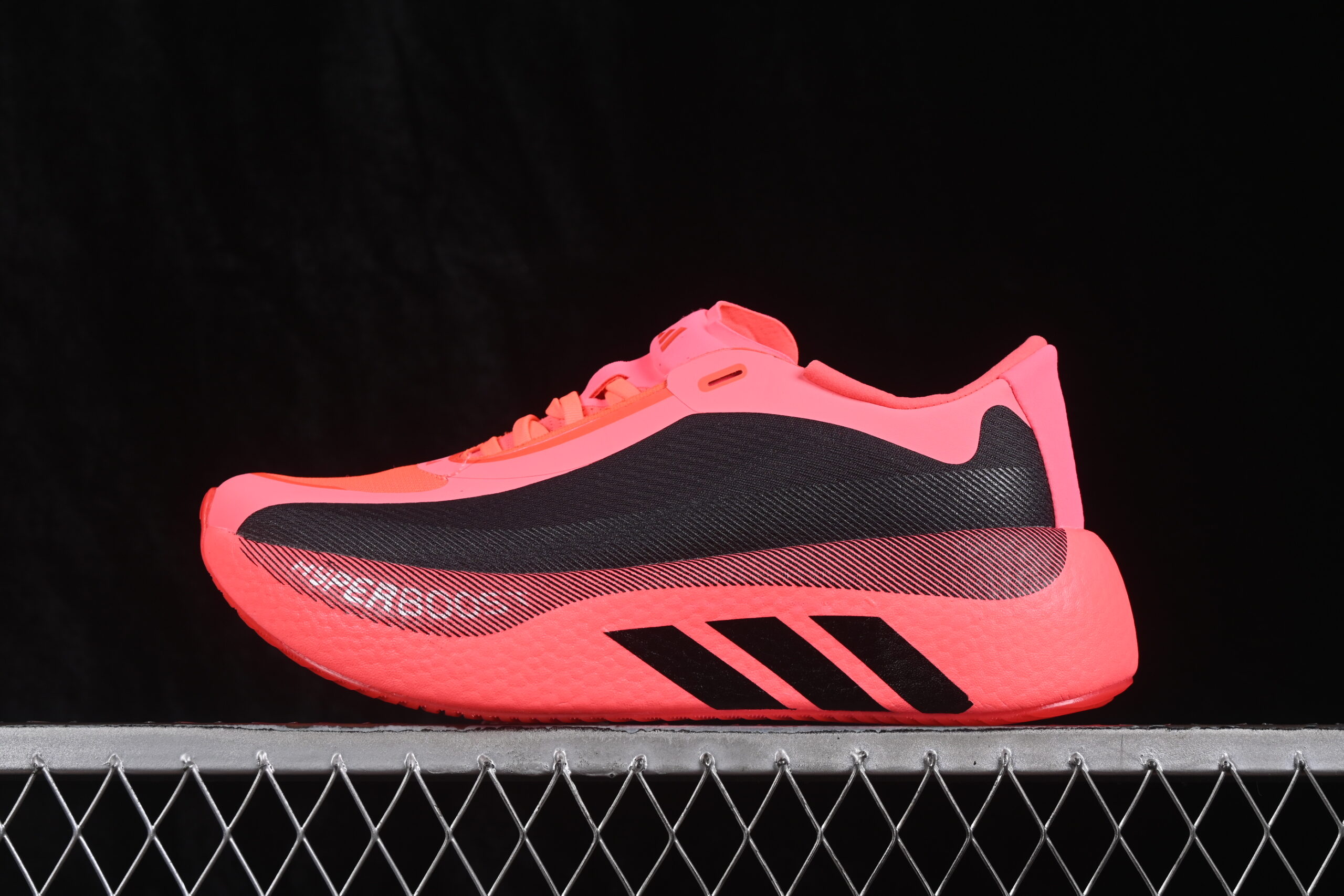 Adidas Hyperboost Edge M Peach Pink