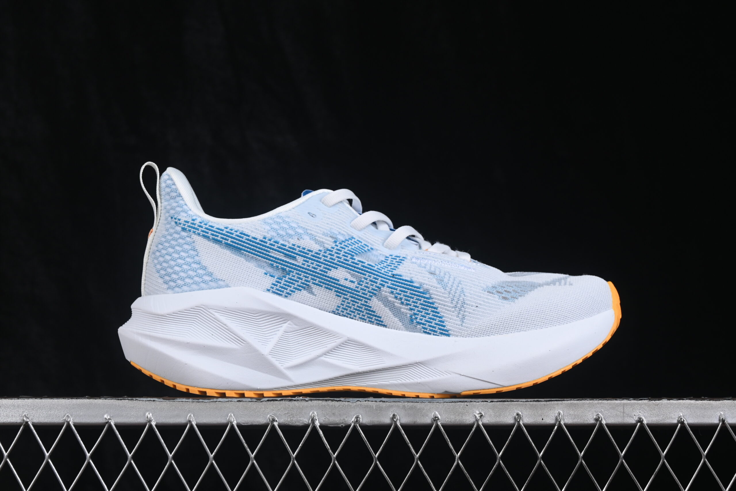 ASICS Novablast 5 ARCTIC BLUE — изображение 2