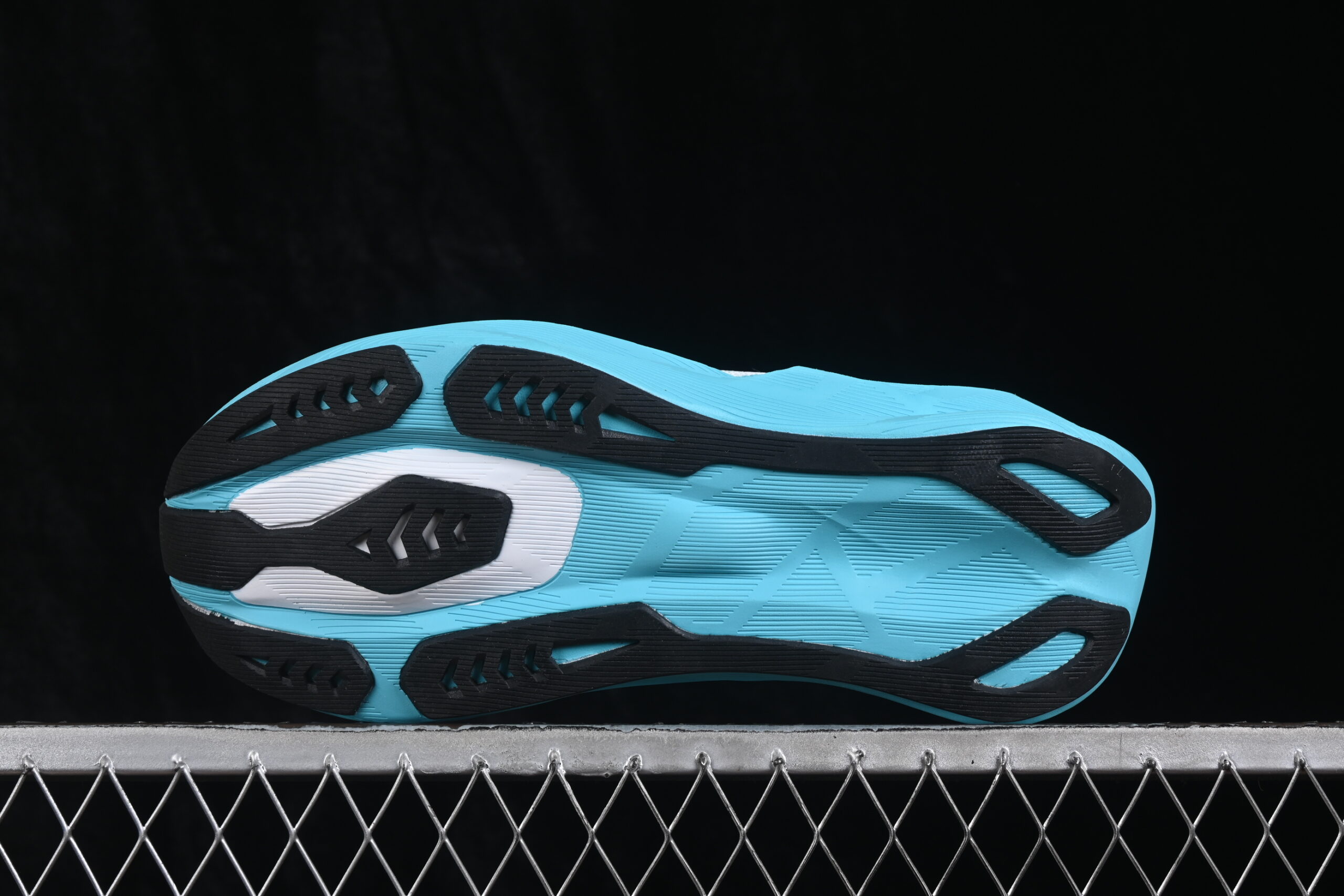 ASICS Novablast 6 Bluish — изображение 4