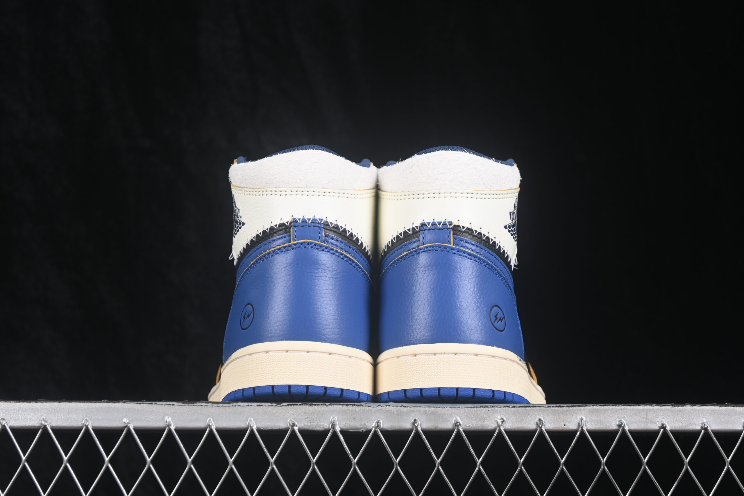 Fragment Design x Union LA x Air Jordan 1 Retro High OG Sport Royal — изображение 3