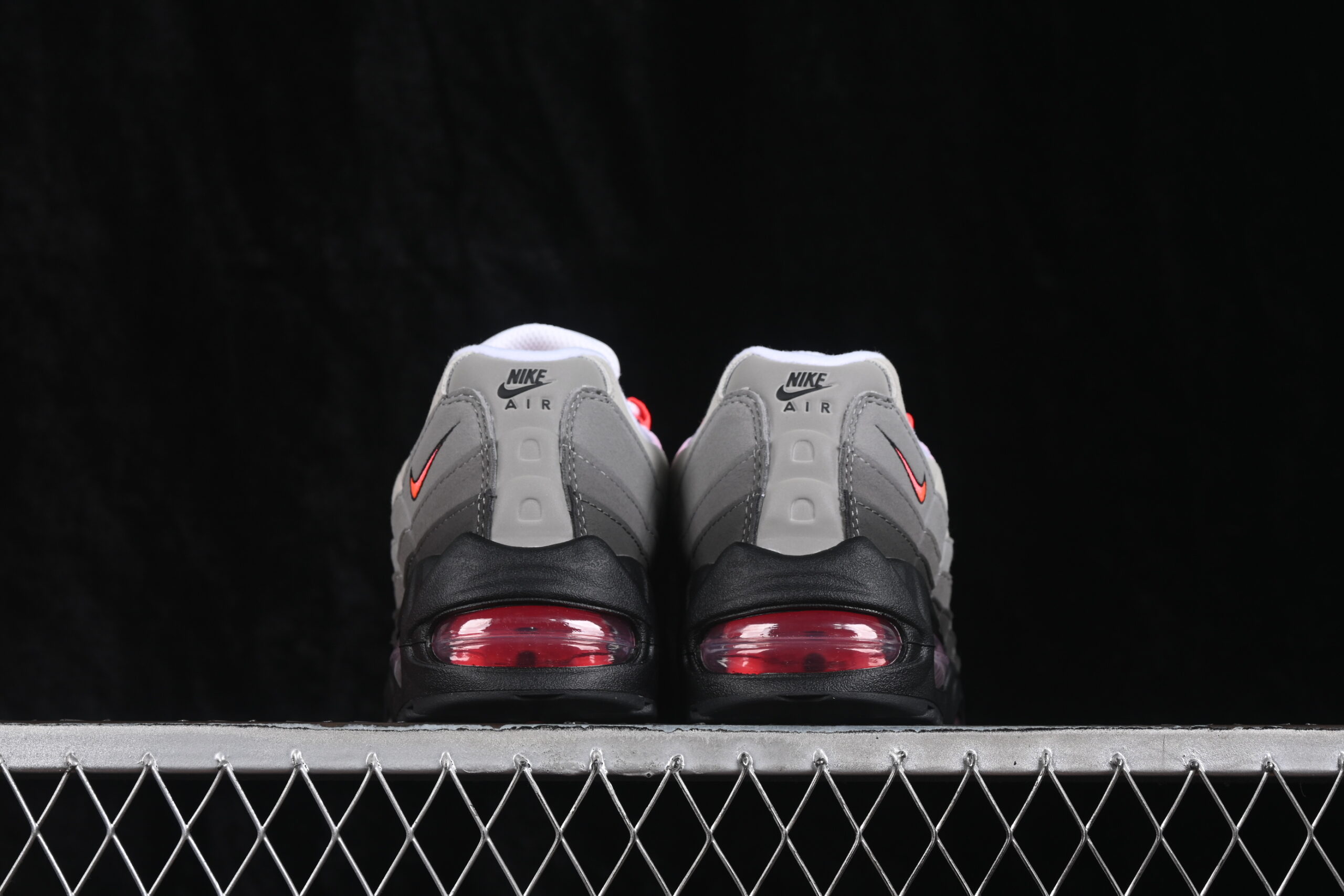 Nike Air Max 95 Big Bubble - Solar Red — изображение 6