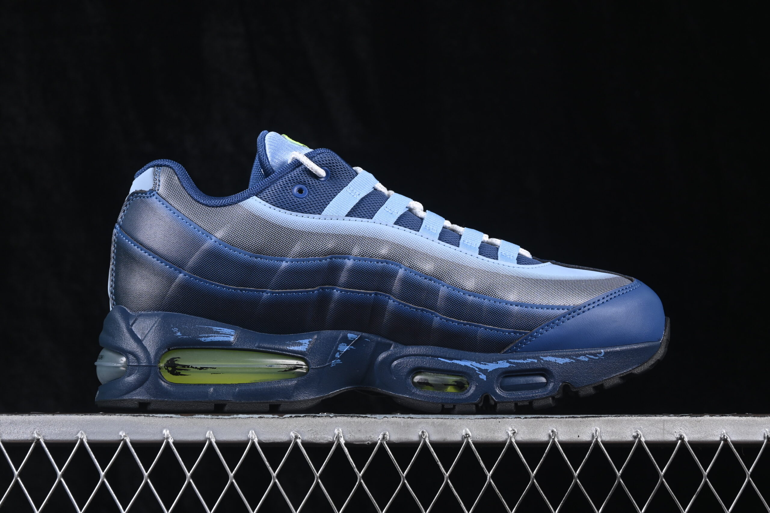 Yu-Gi-Oh! x Nike Air Max Muscle 95 QS Joey — изображение 2