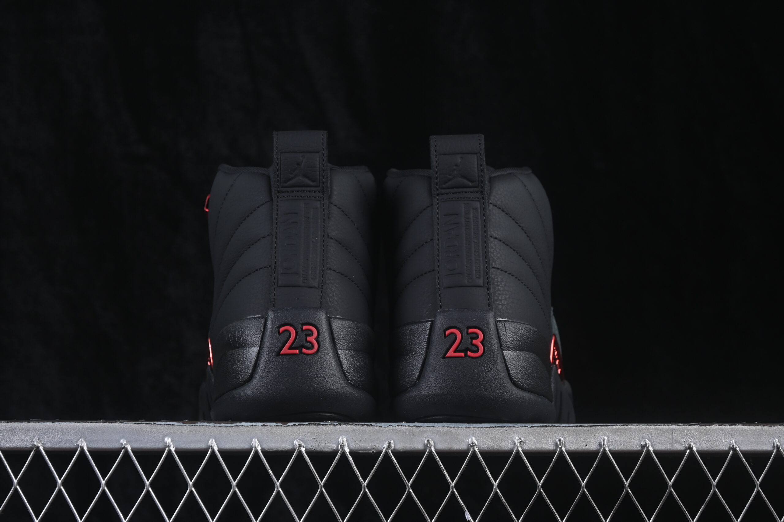 Air Jordan 12 Retro Bloodline — изображение 4